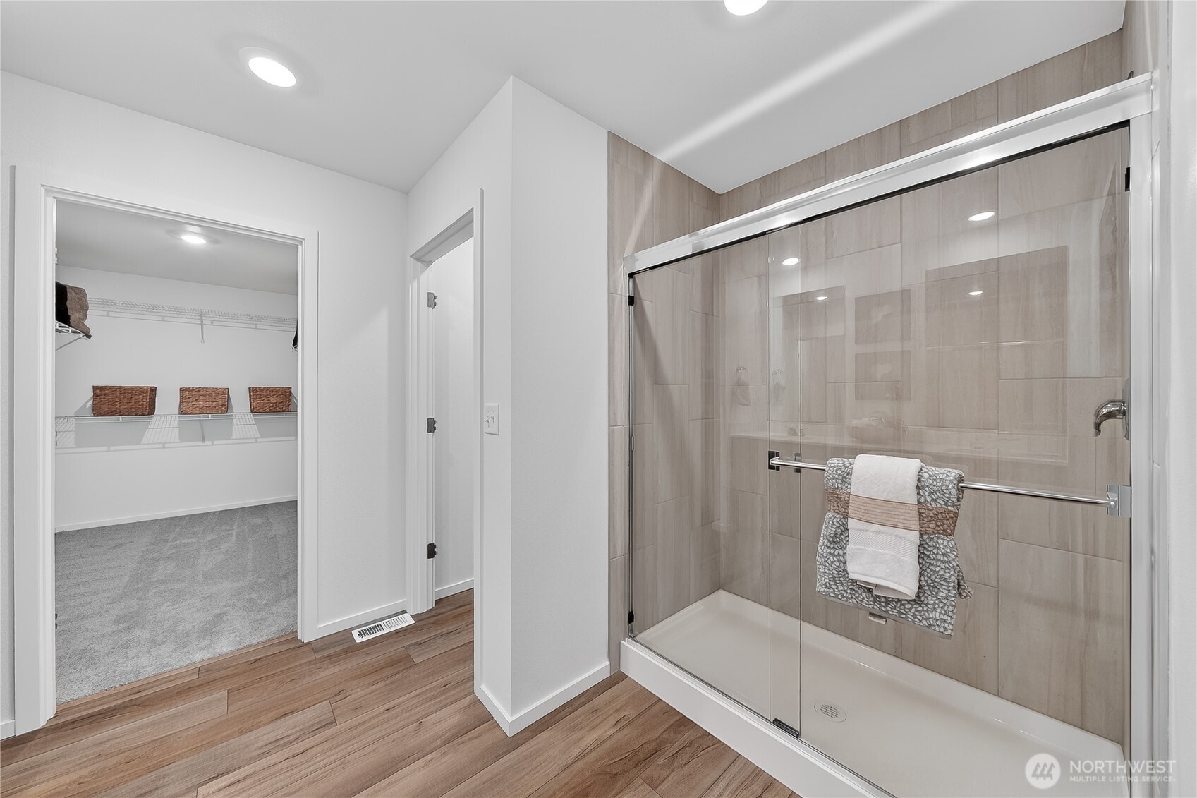 6619 286th Street Property Photo 16