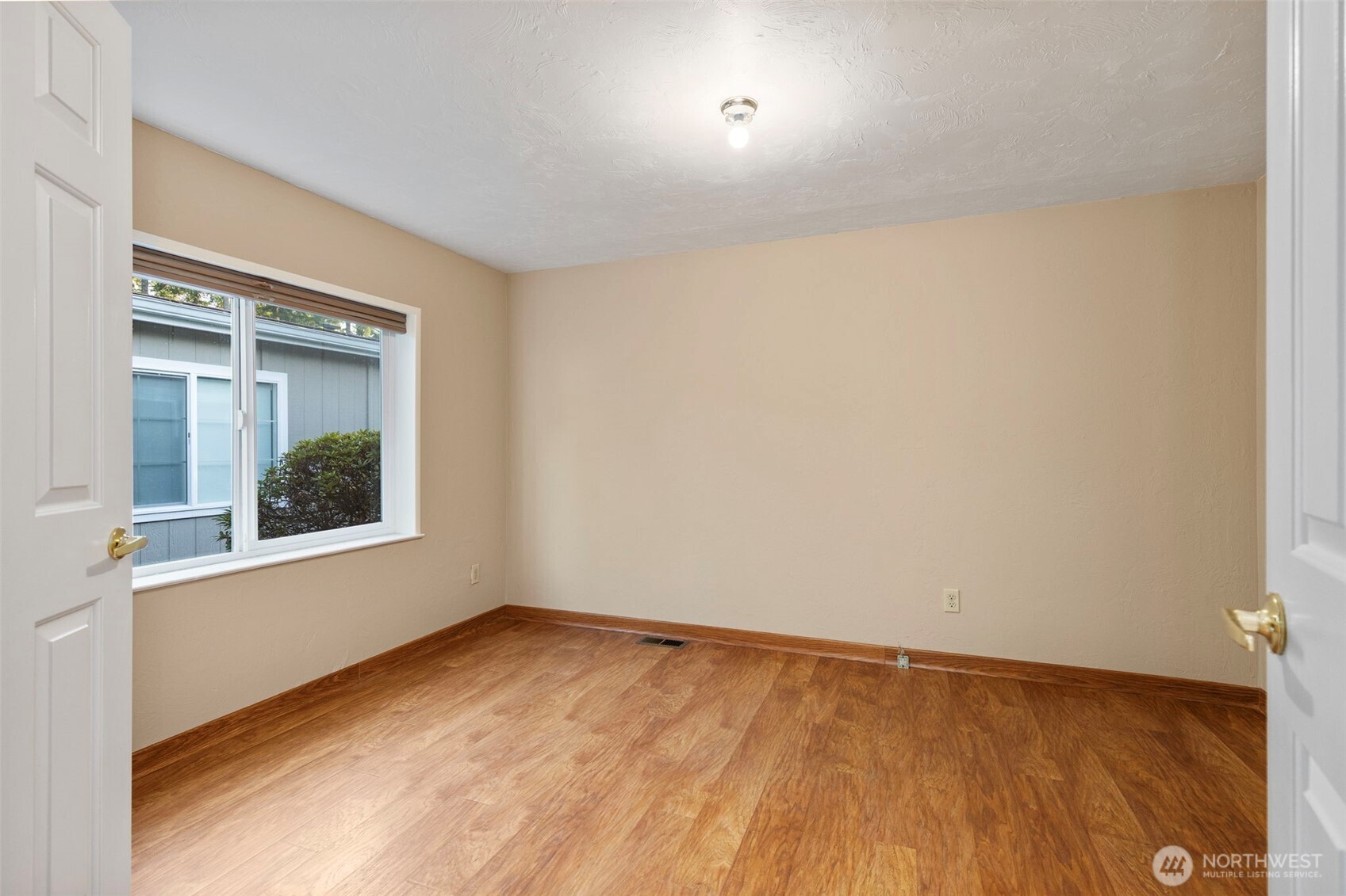 1754 Ne Mesford Road 87 Property Photo 20