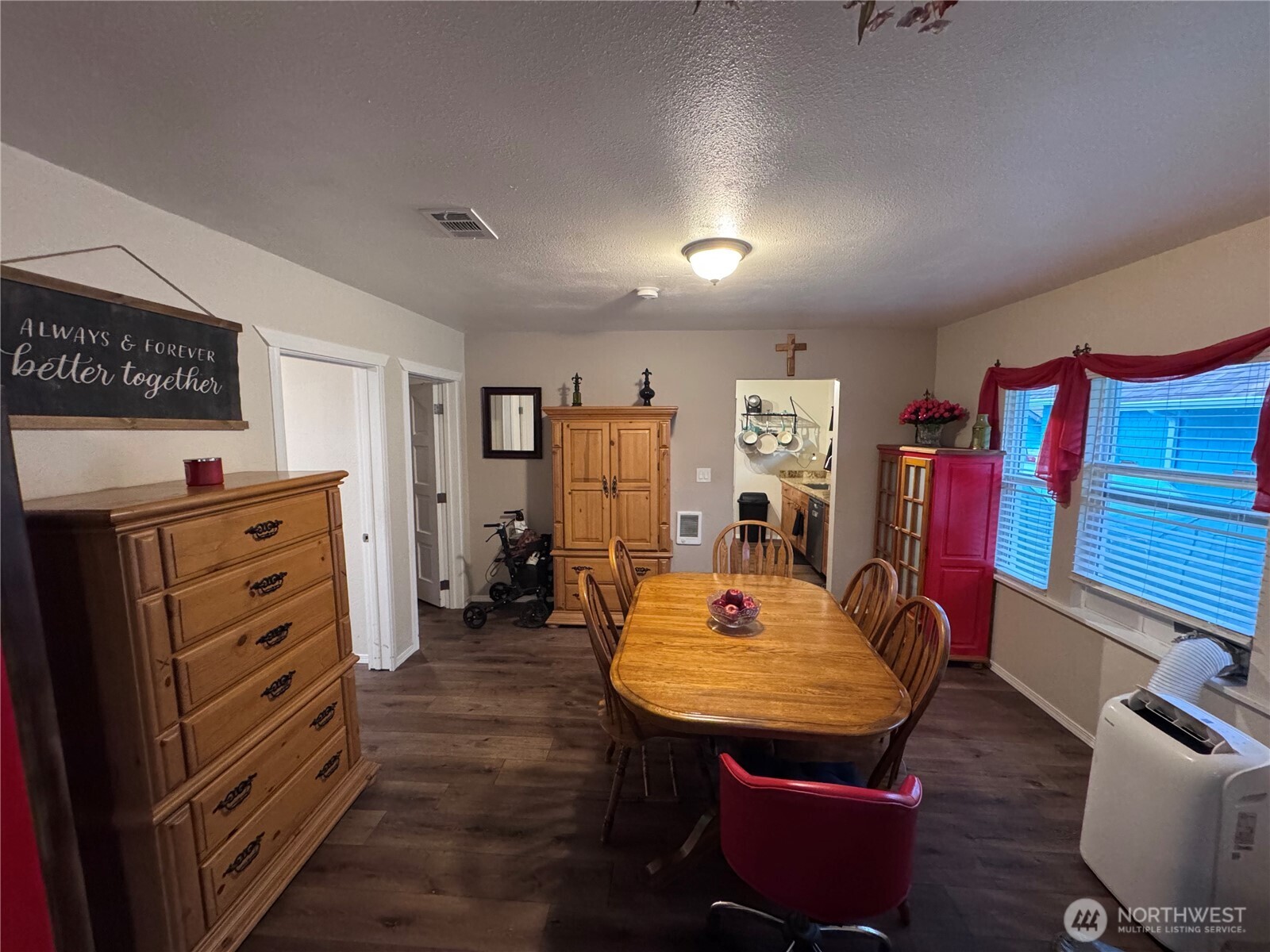 1610 Morgan Street Property Photo 6