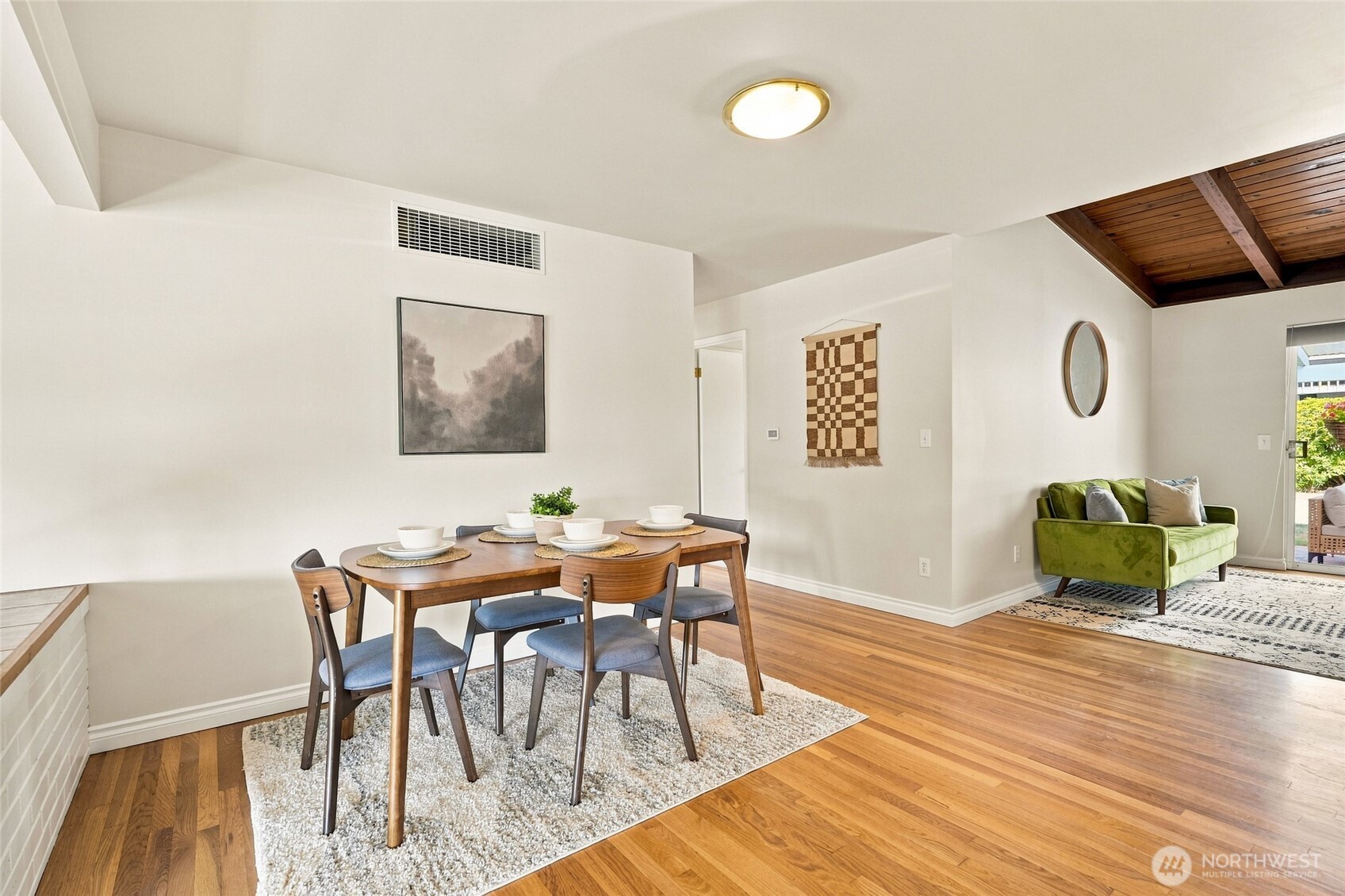 18112 60th Avenue Property Photo 5