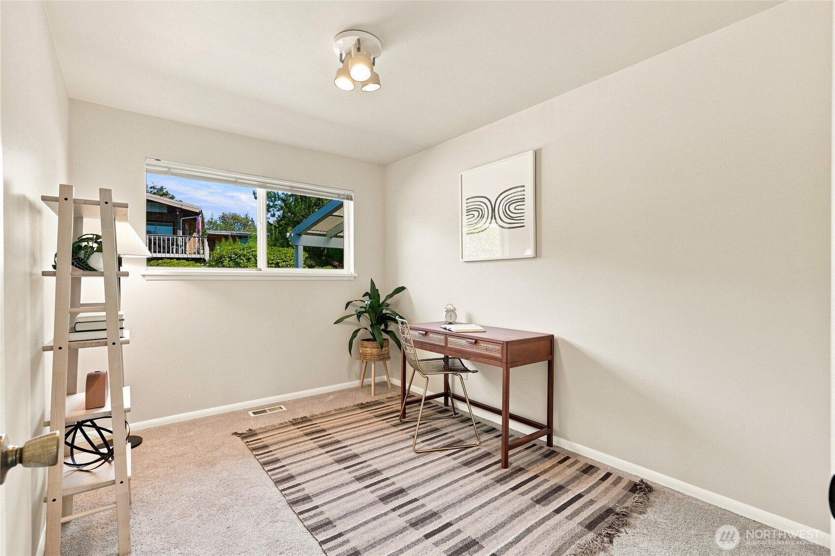 18112 60th Avenue Property Photo 23