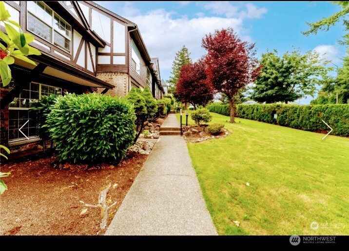 3425 S 176th Street 107 Property Photo 23