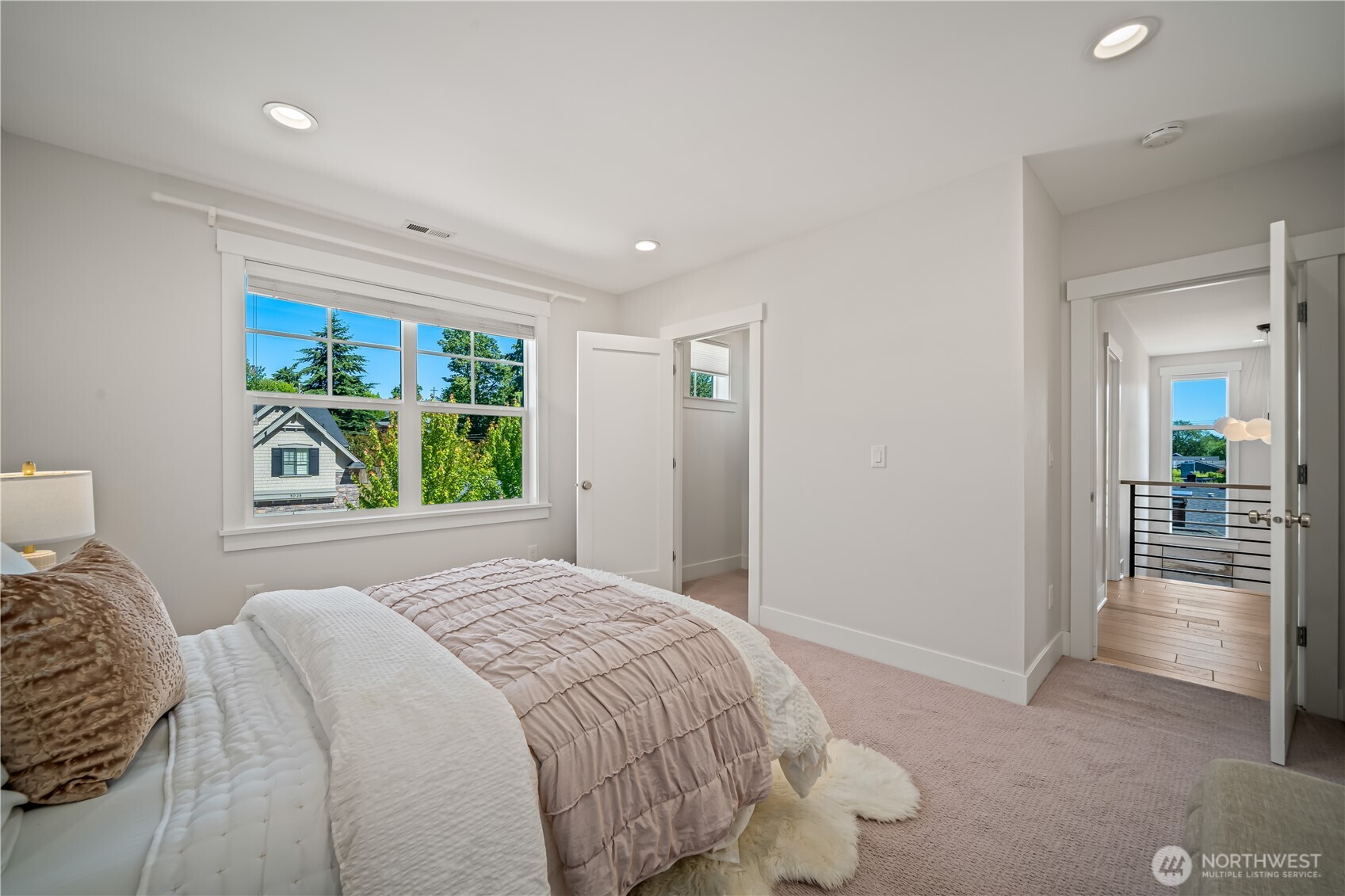 5027 48th Avenue Property Photo 27
