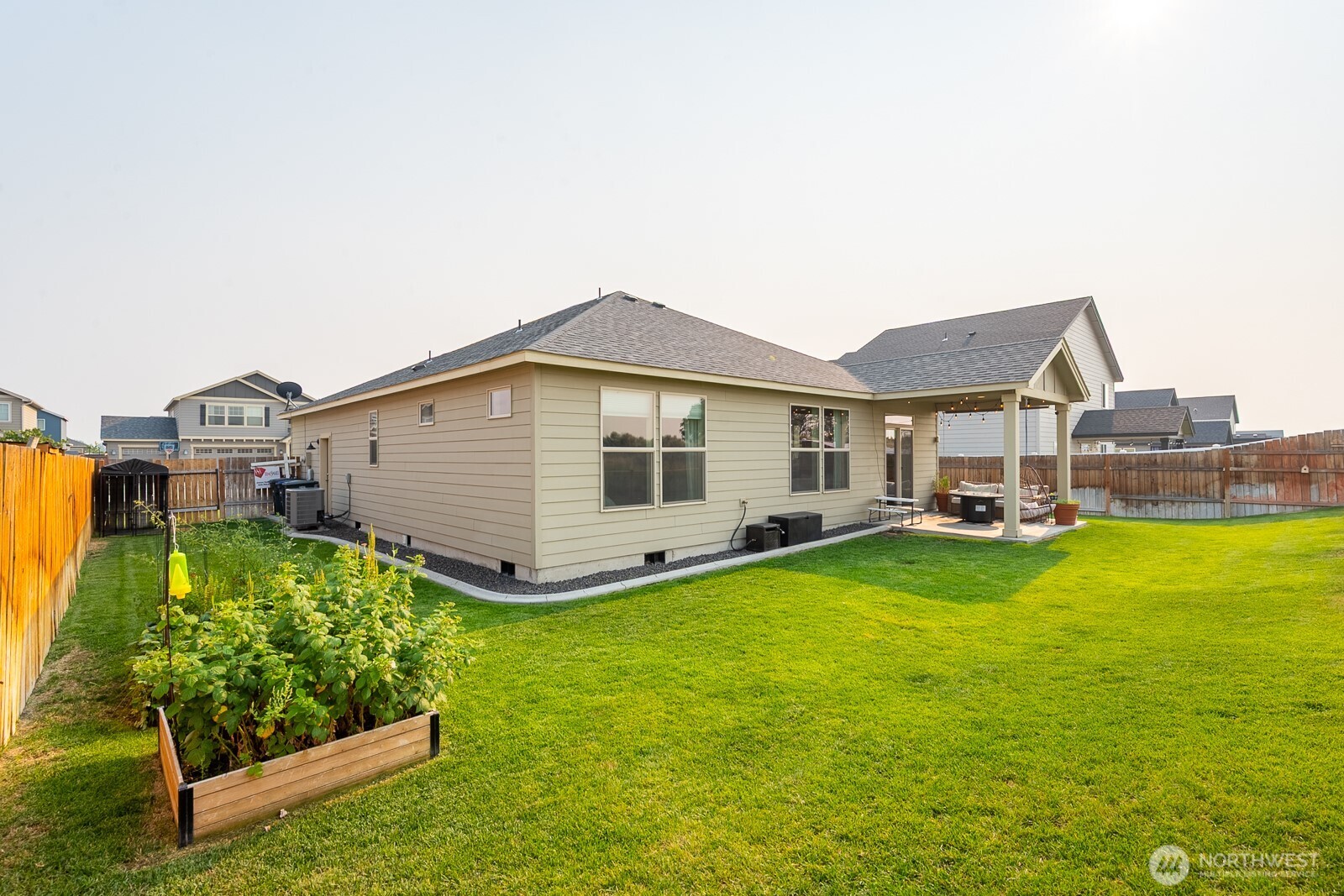 4704 E Thrush Street Property Photo 29