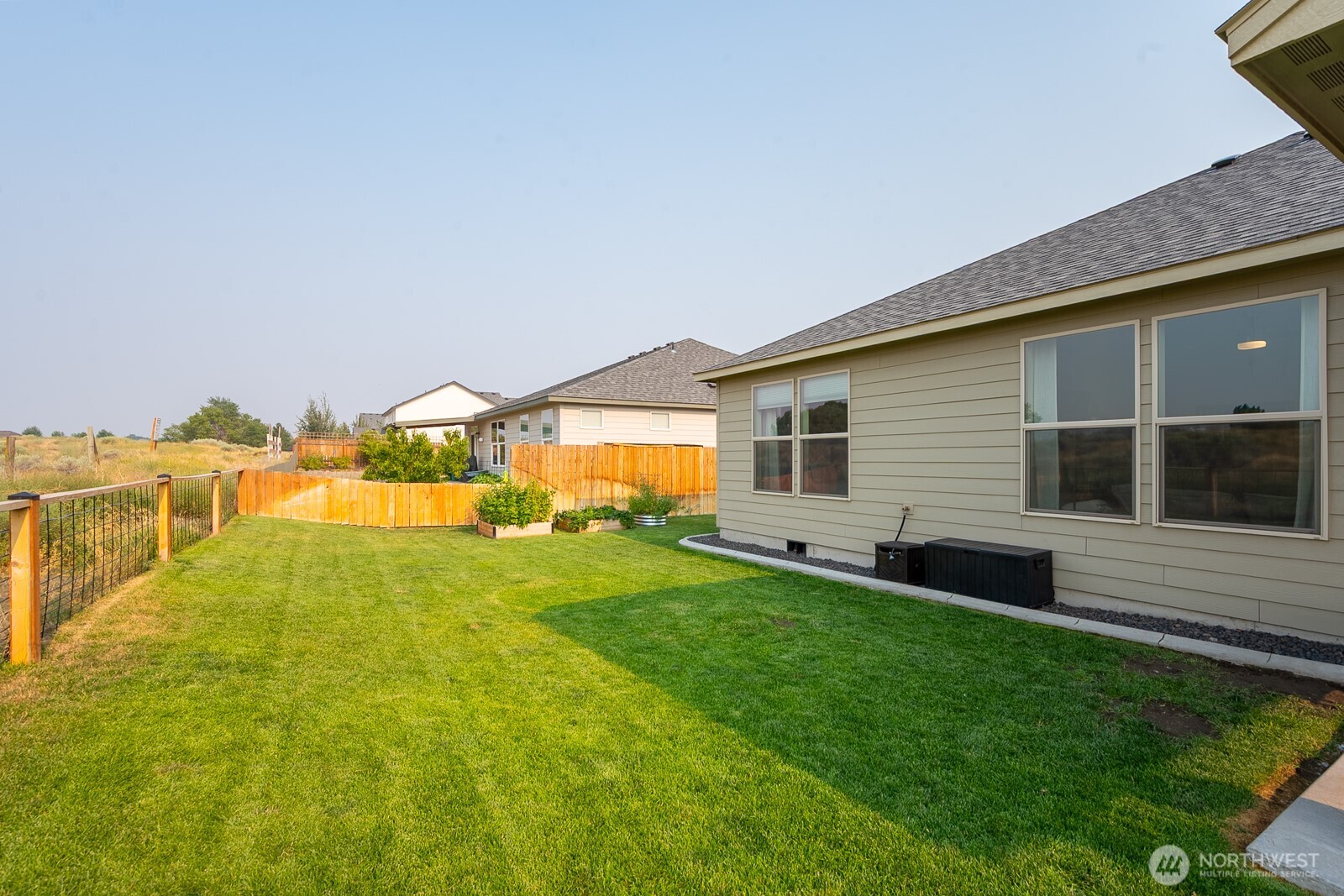 4704 E Thrush Street Property Photo 32