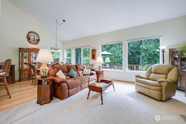 50 Cascade Lane Property Photo 11