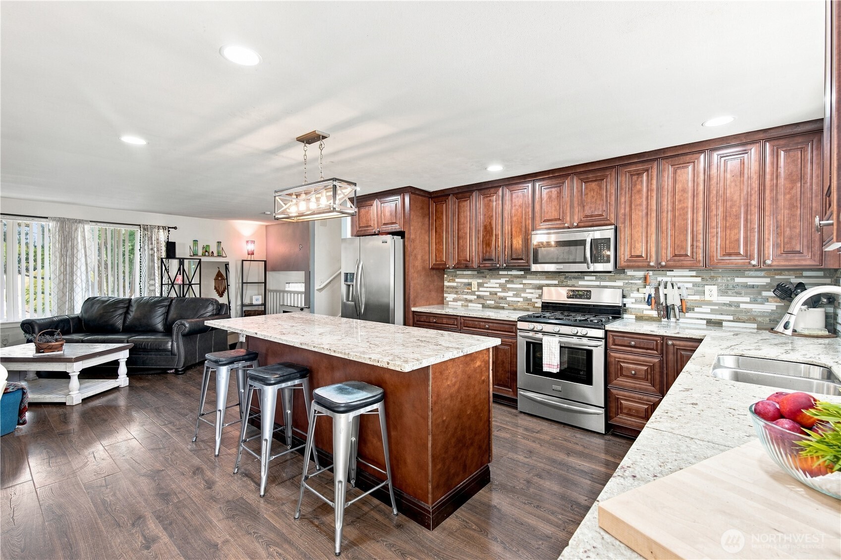 1520 156th Street Ct Property Photo 8
