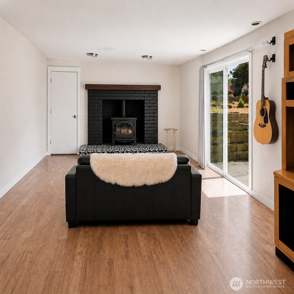 1520 156th Street Ct Property Photo 17