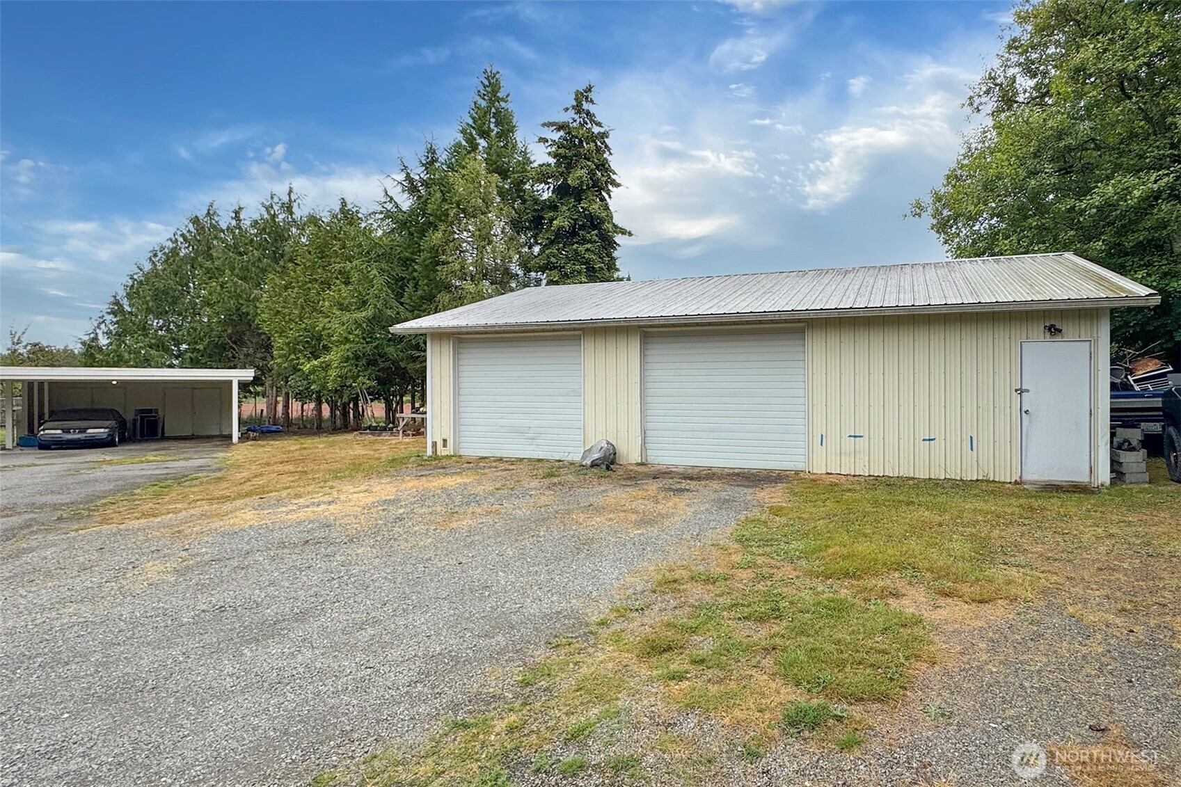415 N Lees Creek Road Property Photo 26