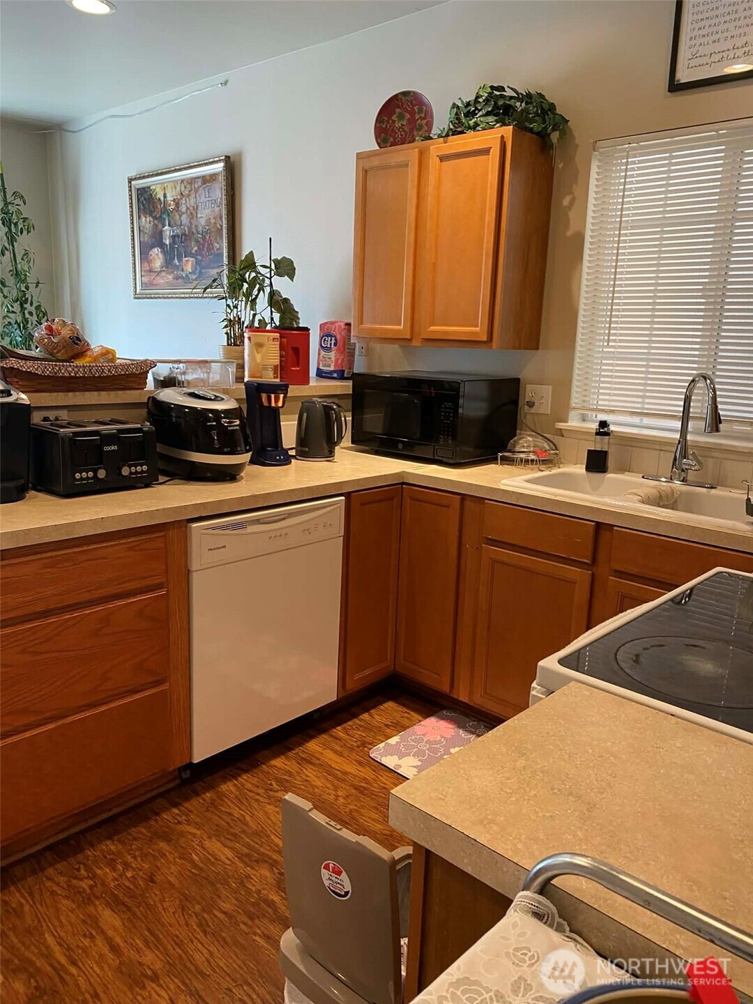 7223 E G Street Property Photo 4