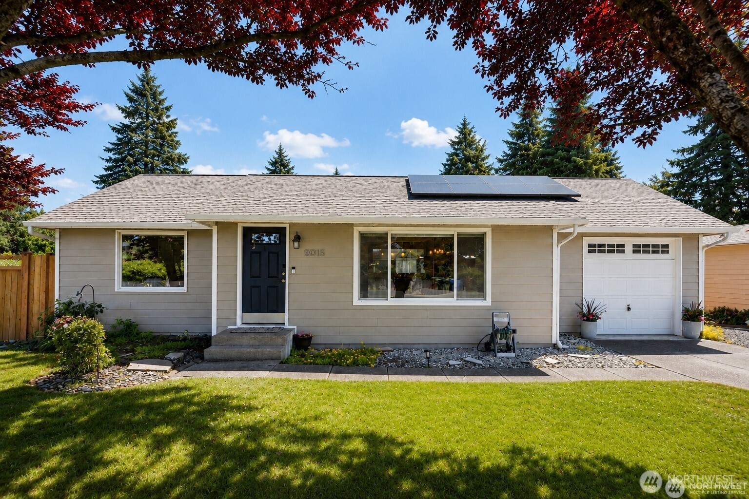 5011 Seahurst Avenue Property Photo 3