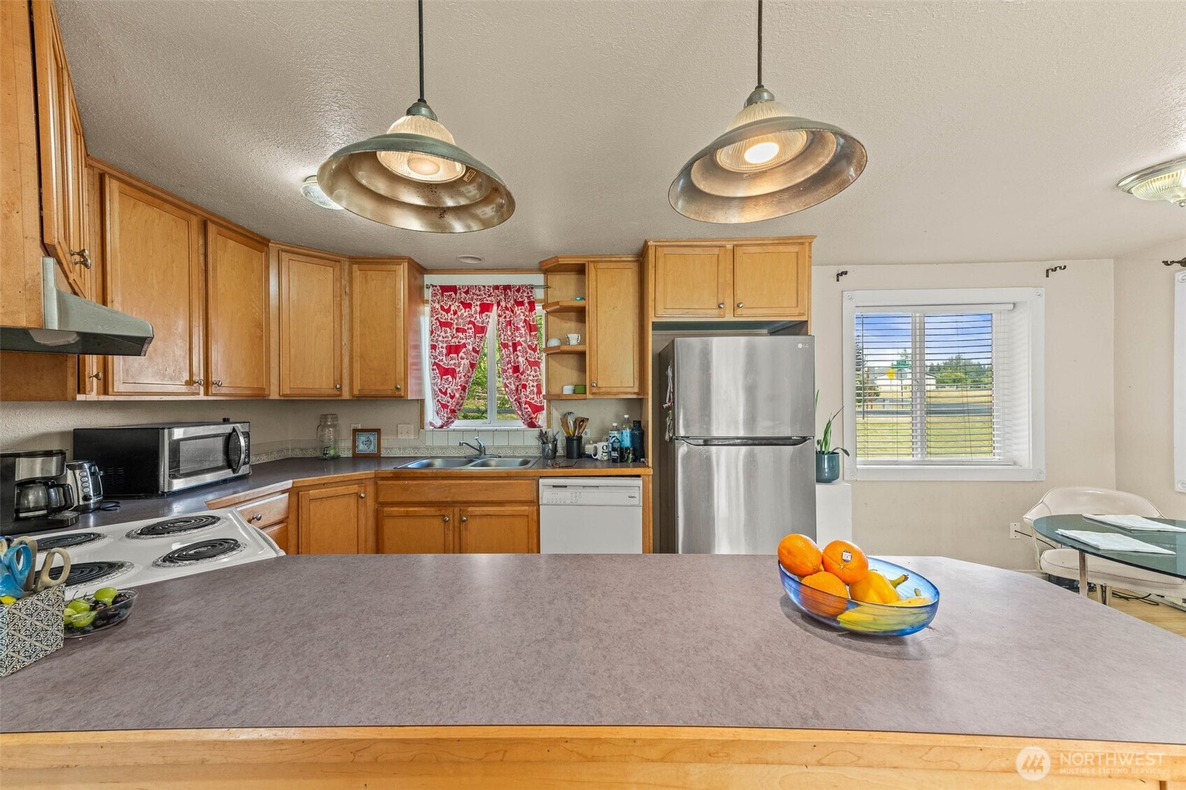 7847 Se Normandy Street Property Photo 6