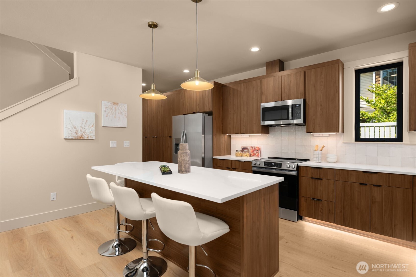 12908 Ne 70th Place Property Photo 12
