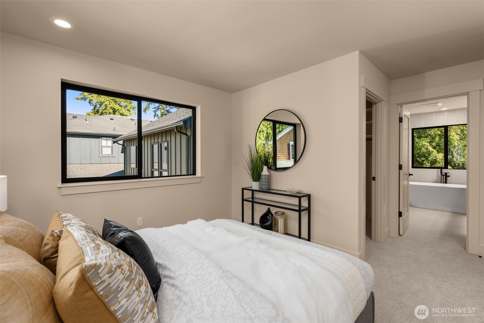 12908 Ne 70th Place Property Photo 19