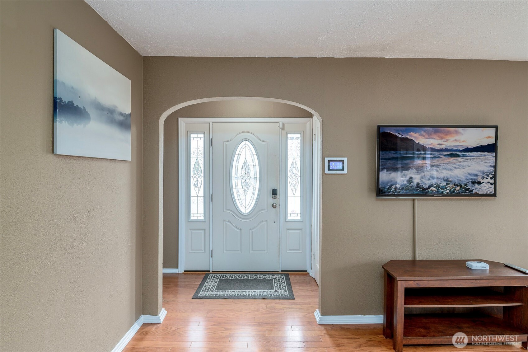 5406 L Street Property Photo 4