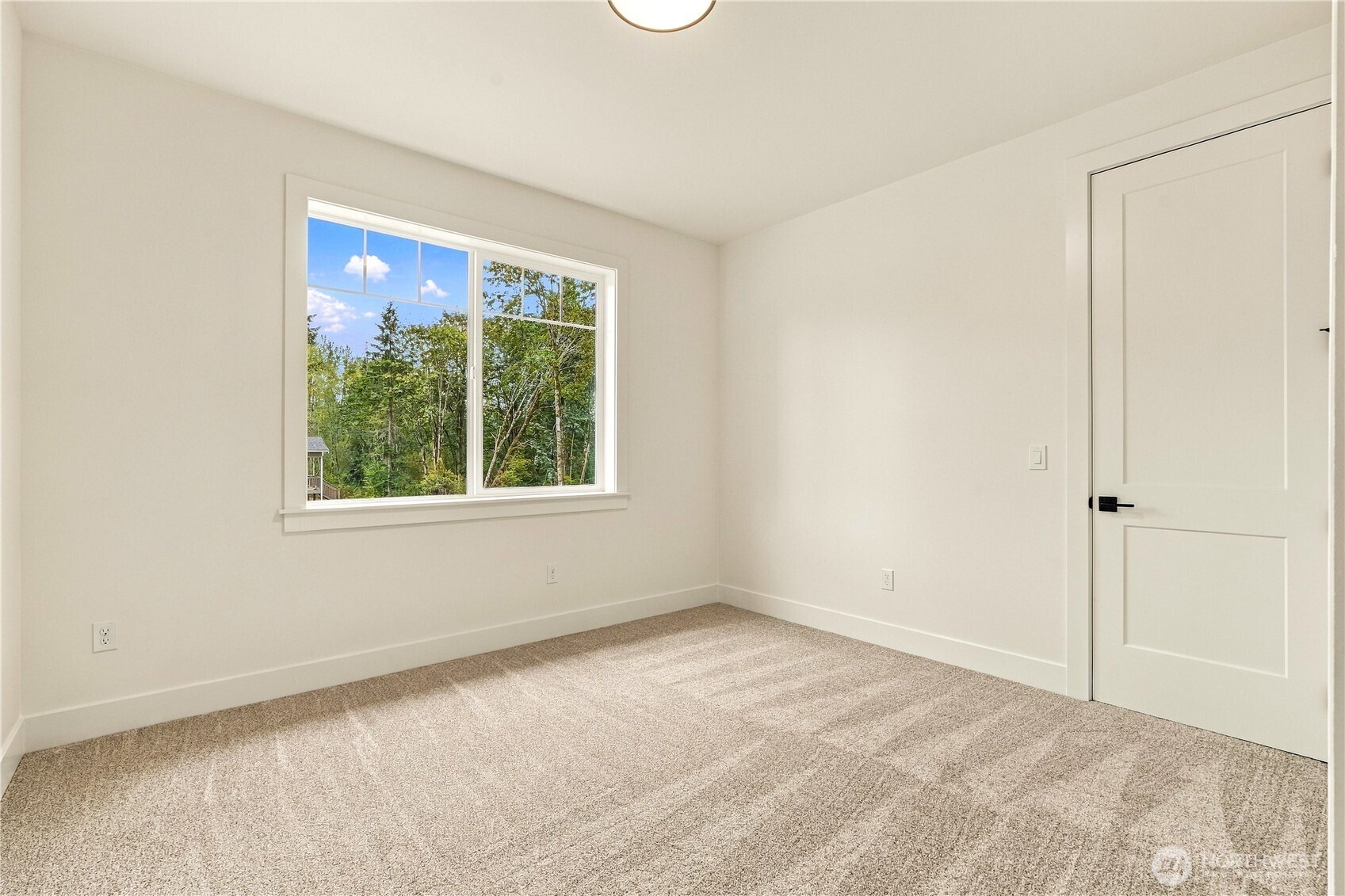 1010 154th Avenue Property Photo 33