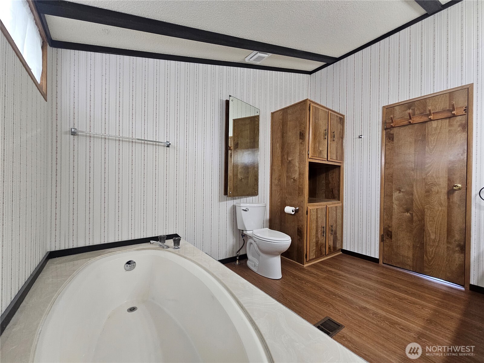 9101 Steilacoom Road 113 Property Photo 28