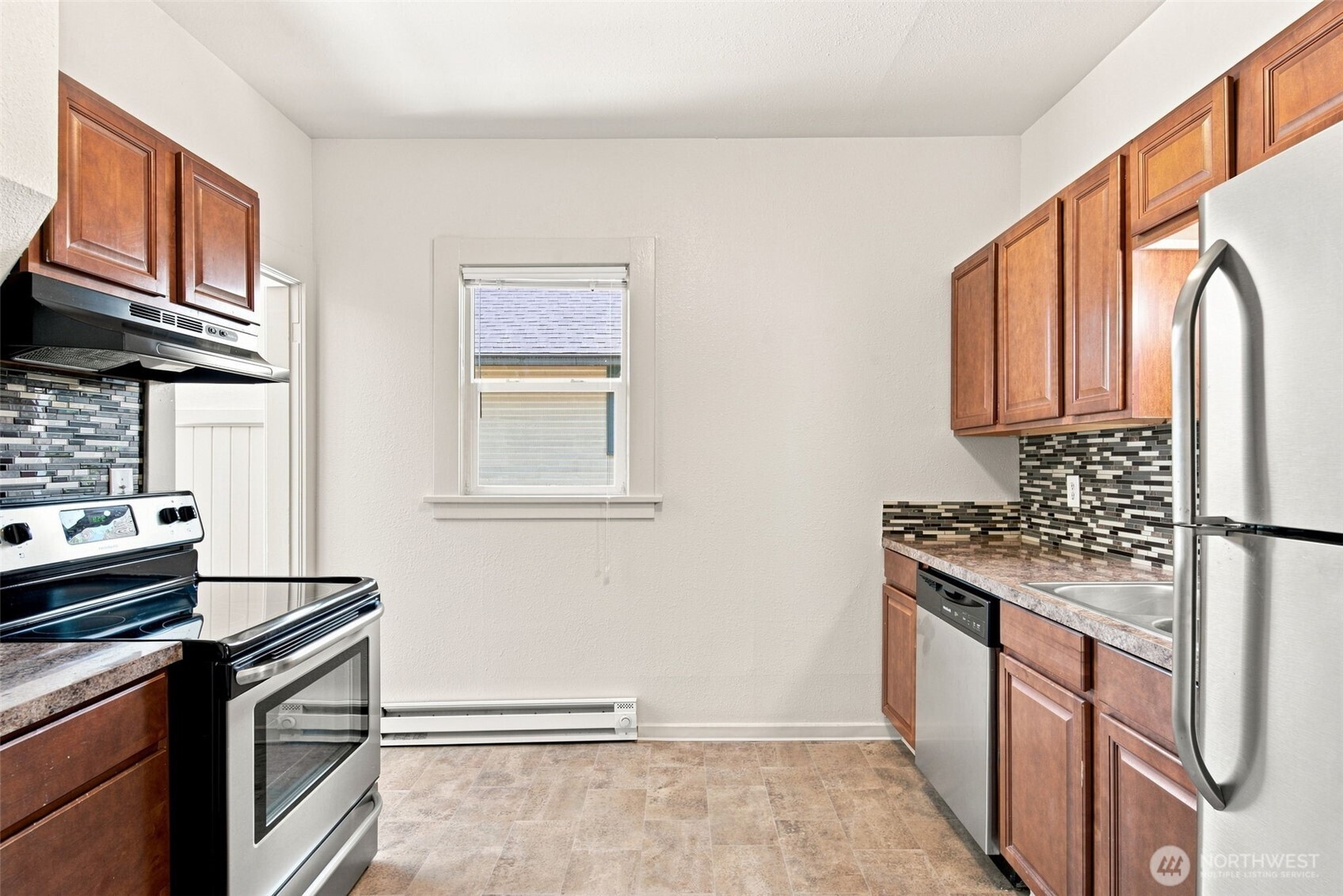 4814 S Yakima Avenue Property Photo 6