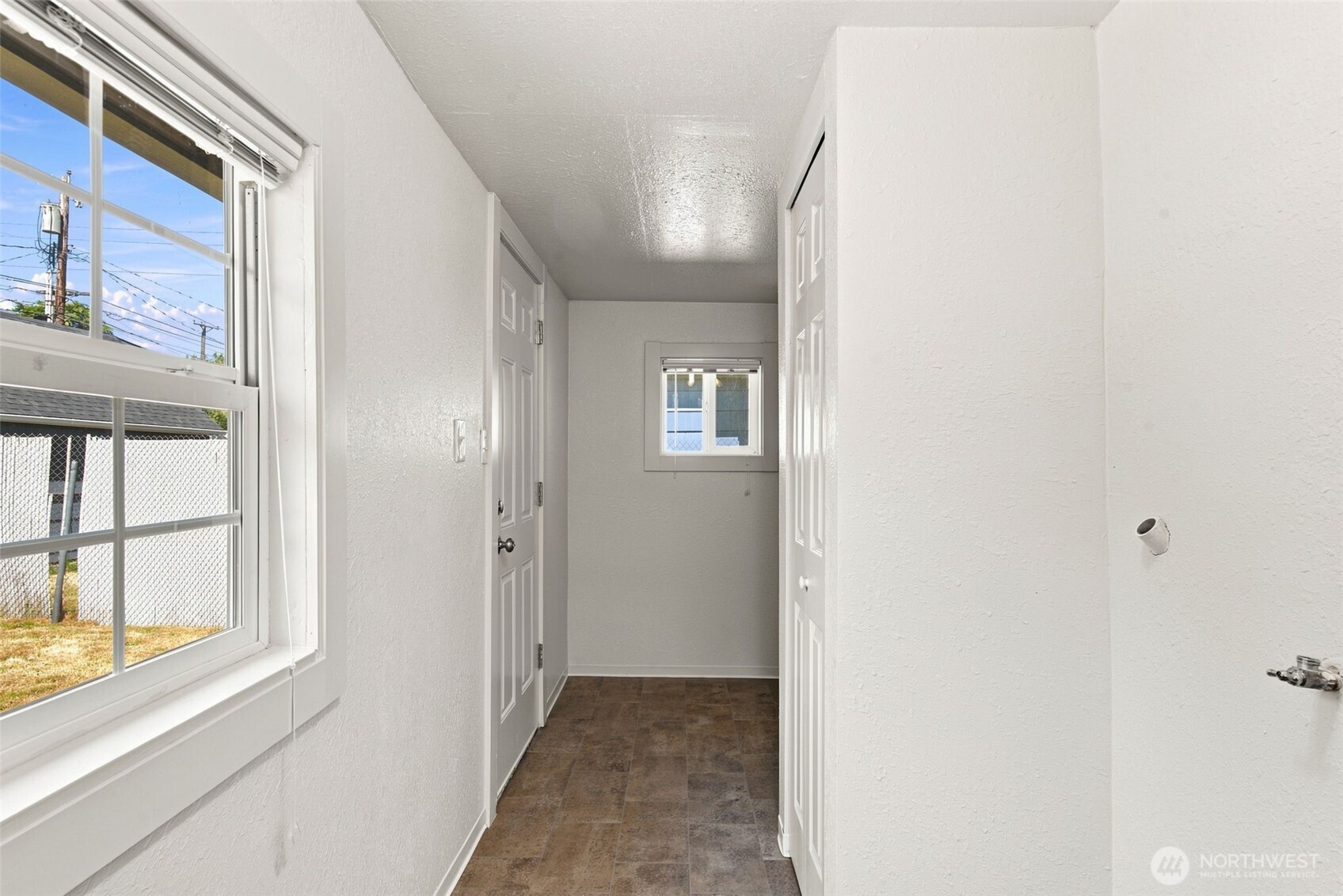 4814 S Yakima Avenue Property Photo 9
