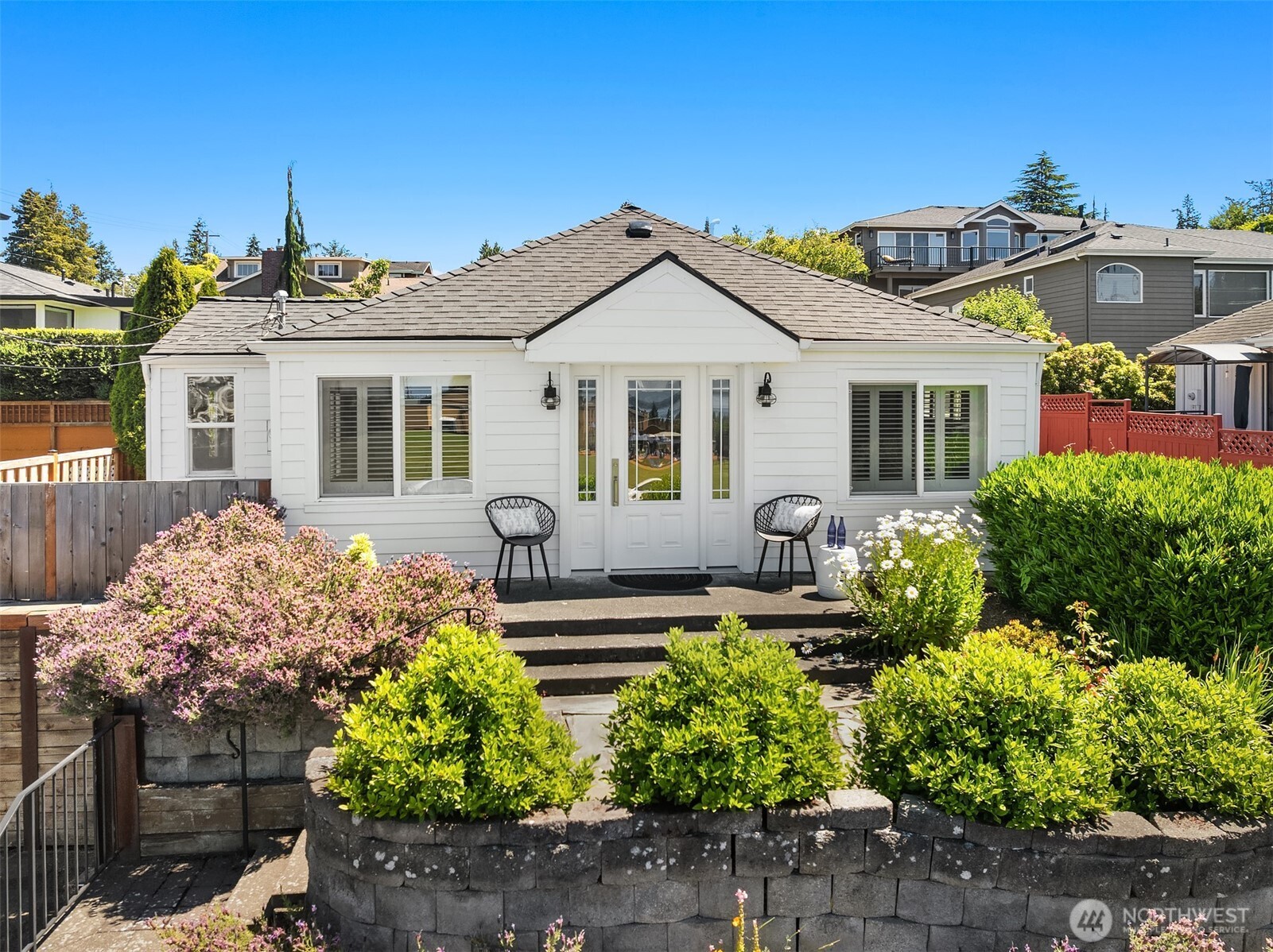 103 8th Avenue Property Photo 1