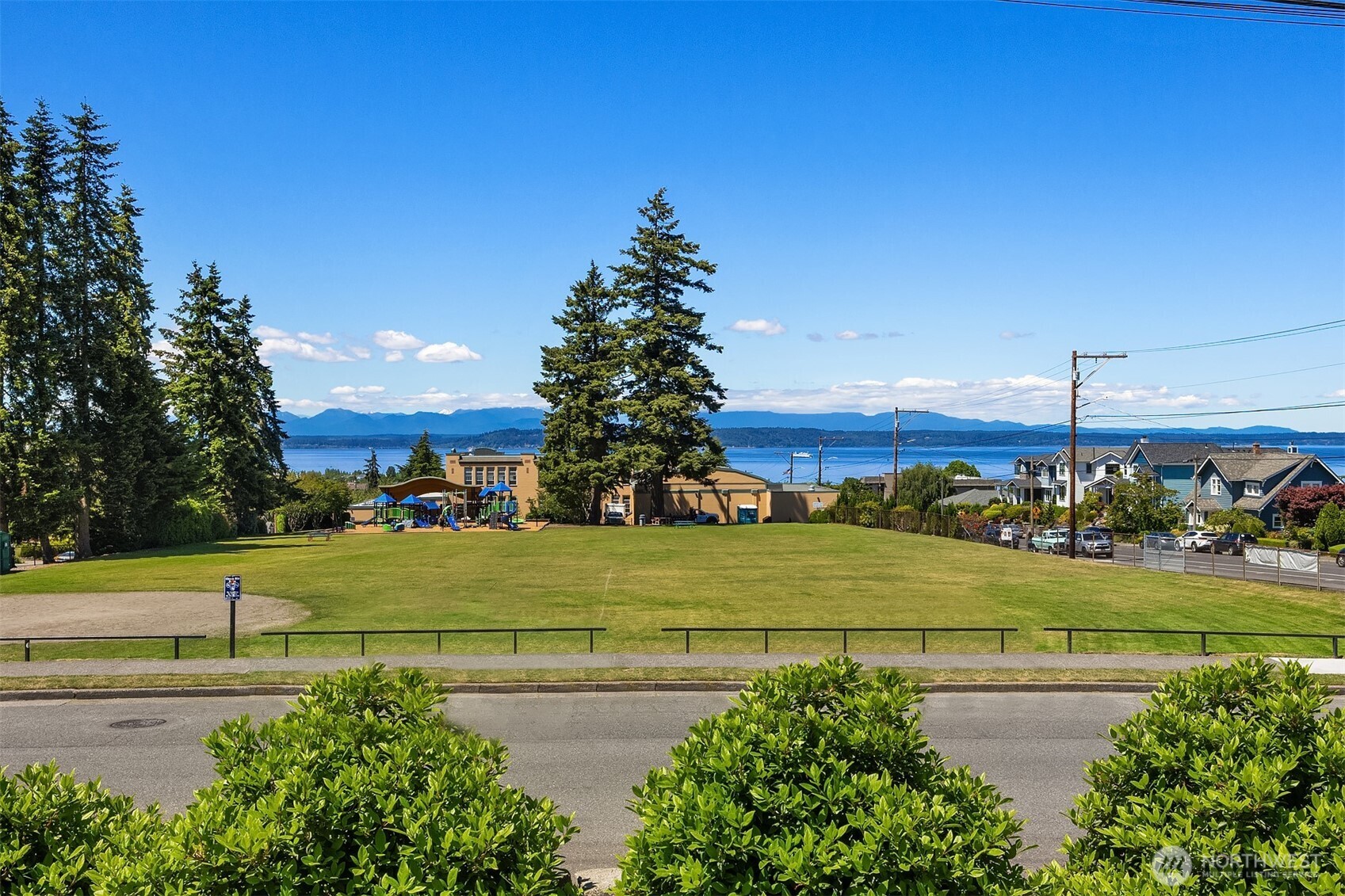 103 8th Avenue Property Photo 2