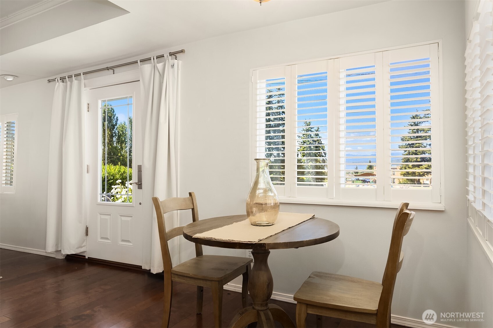 103 8th Avenue Property Photo 8