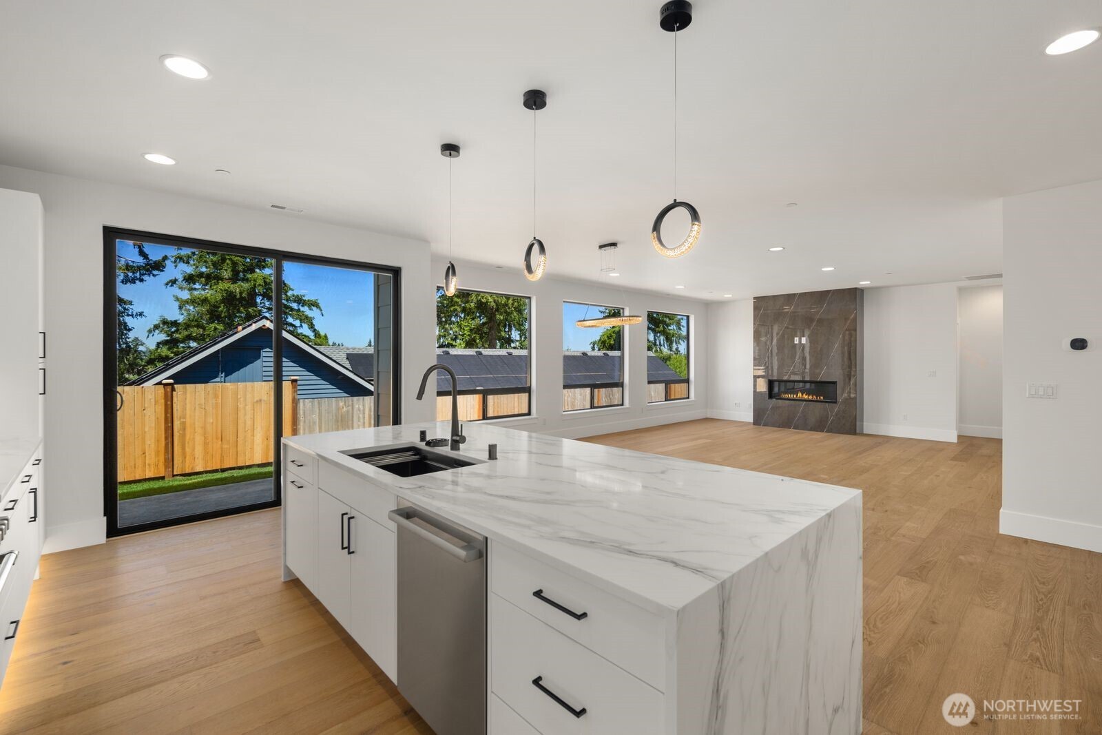 16211 Simonds Road Property Photo 8