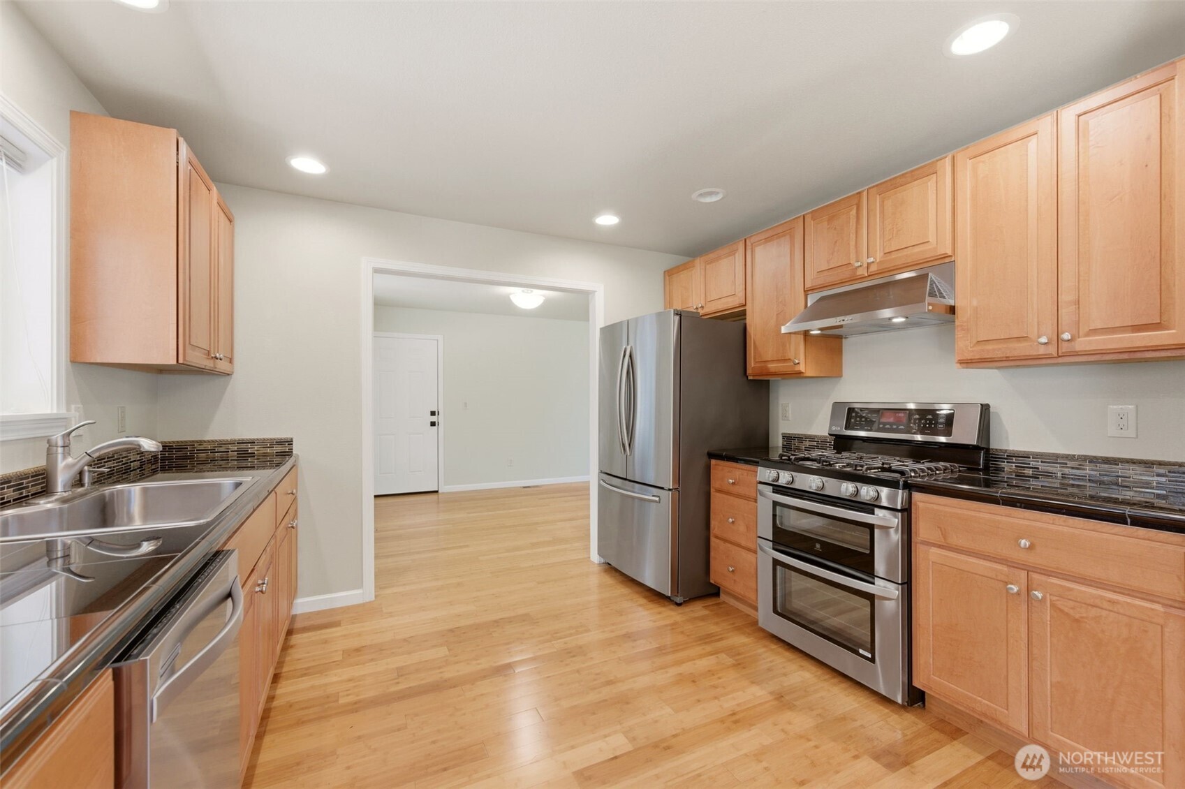 1312 Adams Street Property Photo 11