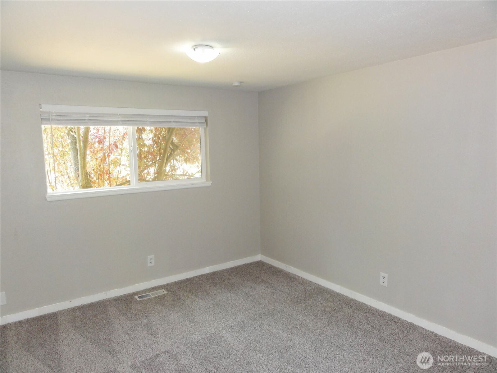 3646 S 292nd Place Property Photo 9
