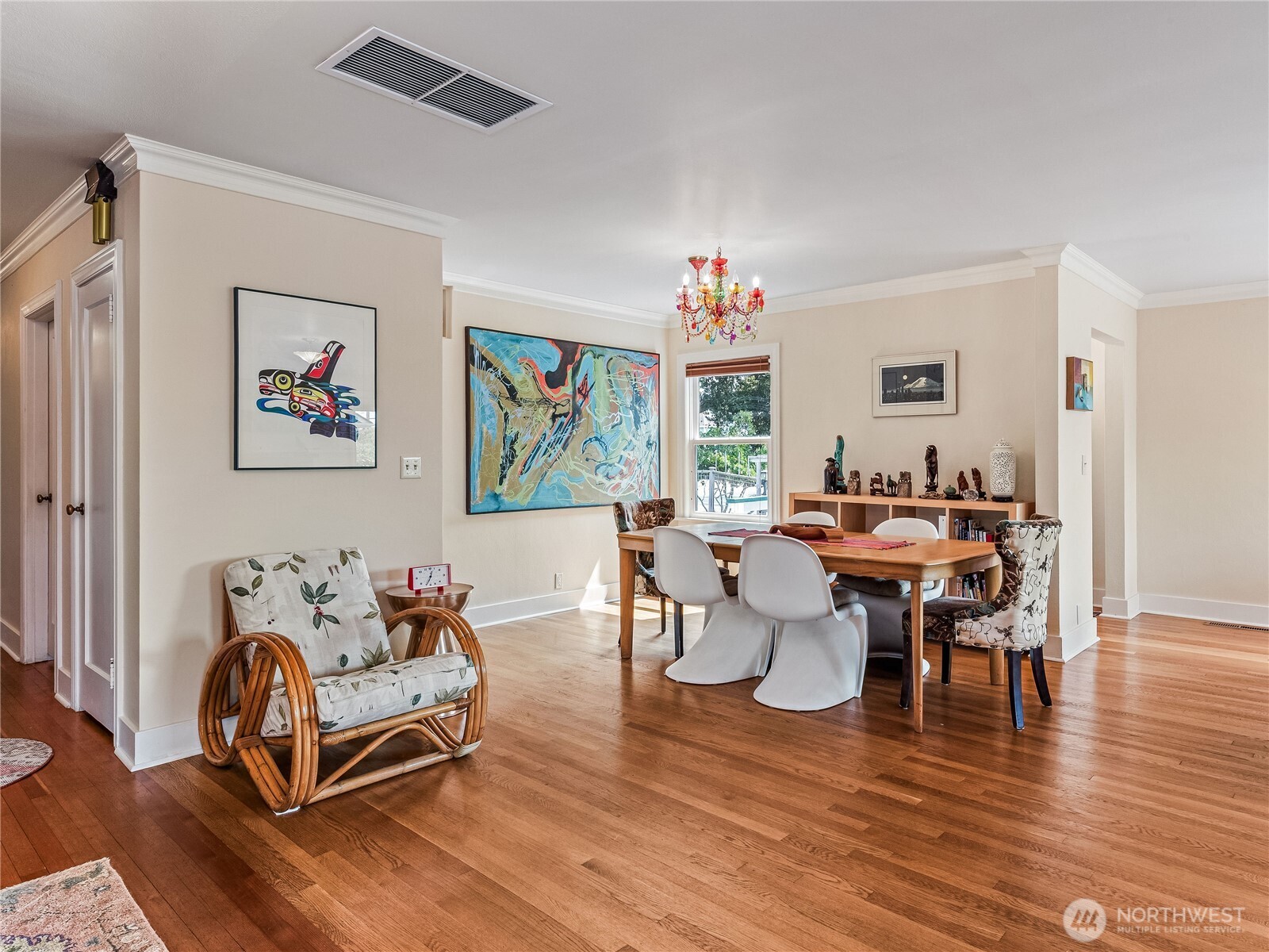 1520 Lawrence Property Photo 8