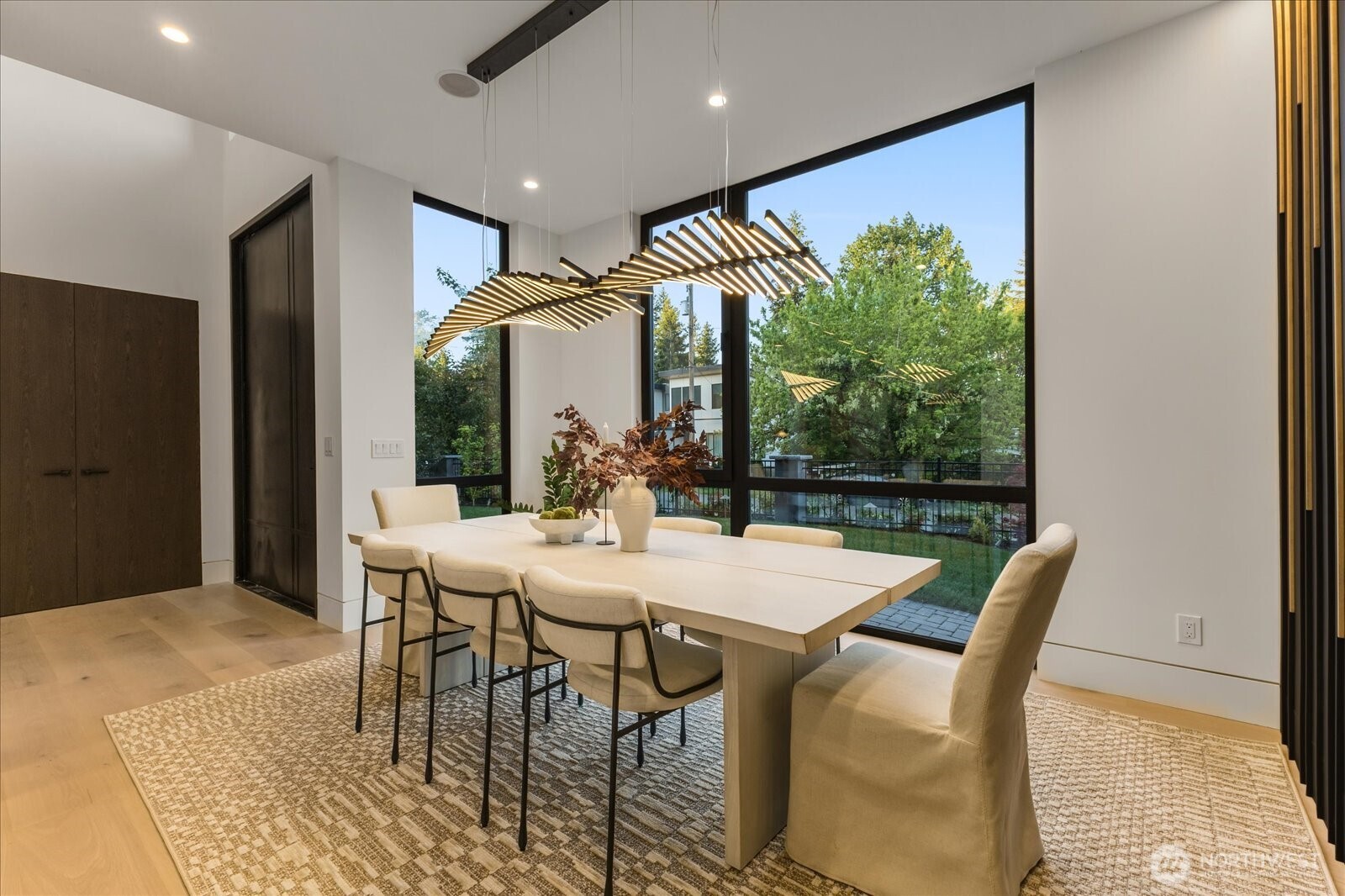 1331 102nd Avenue Property Photo 6