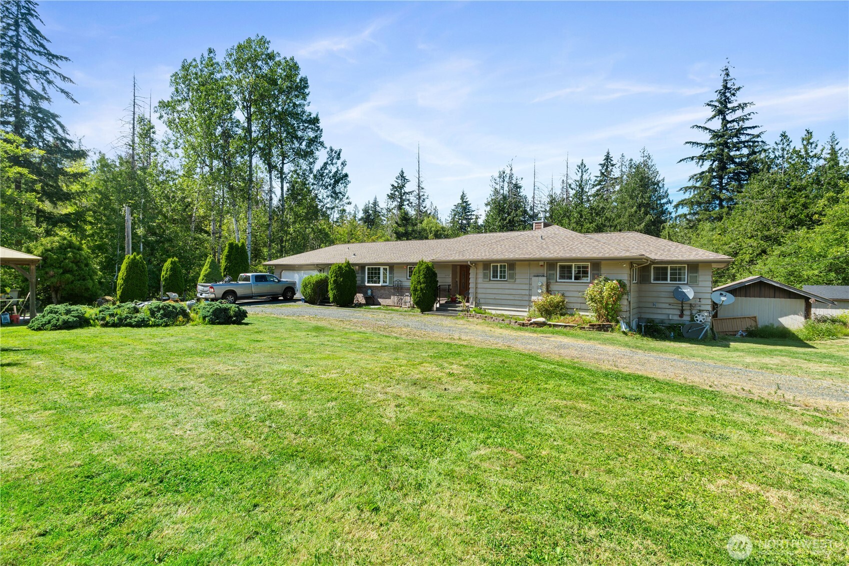 3092 Mt Baker Highway Property Photo 3