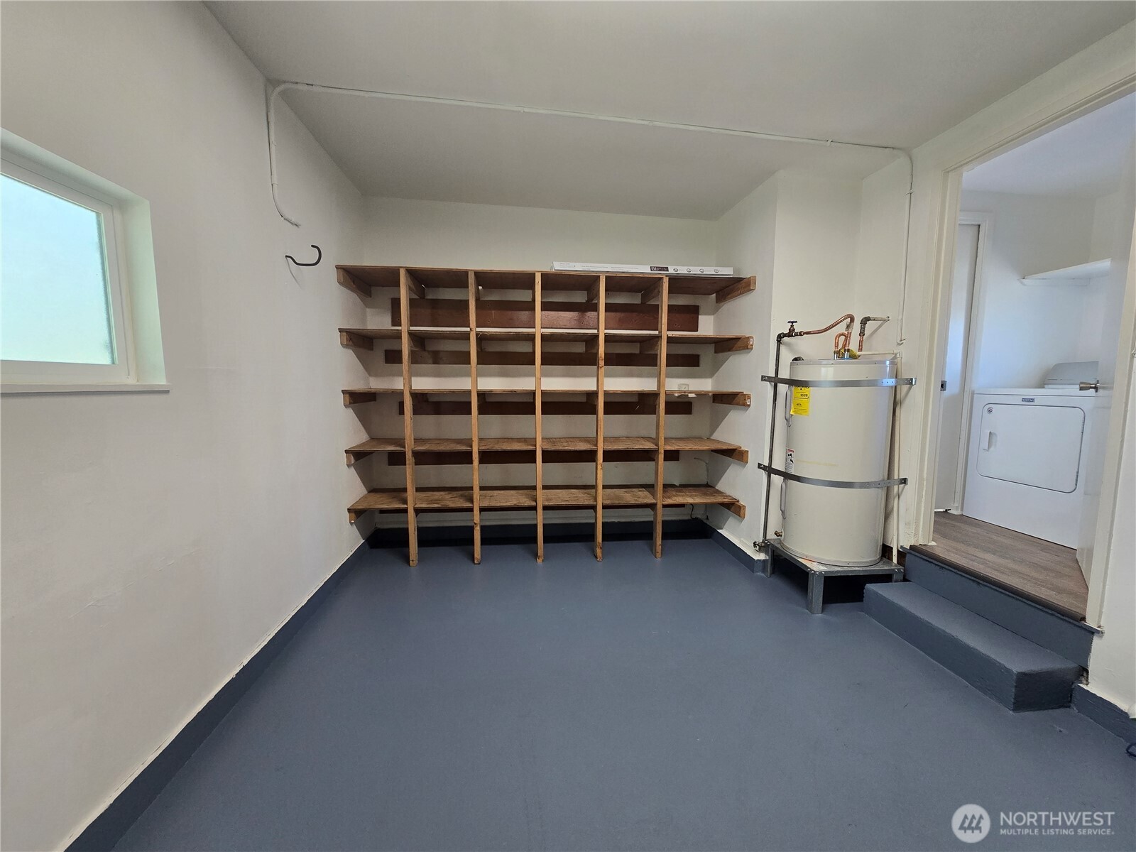 8907 Beacon Avenue Property Photo 16