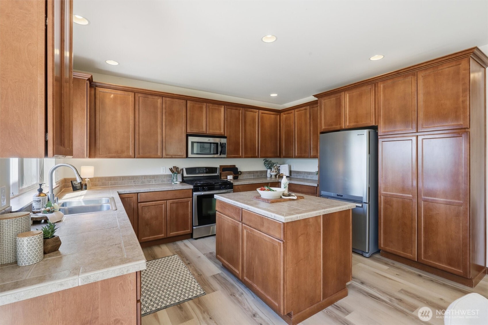 14324 266th Circle Property Photo 7