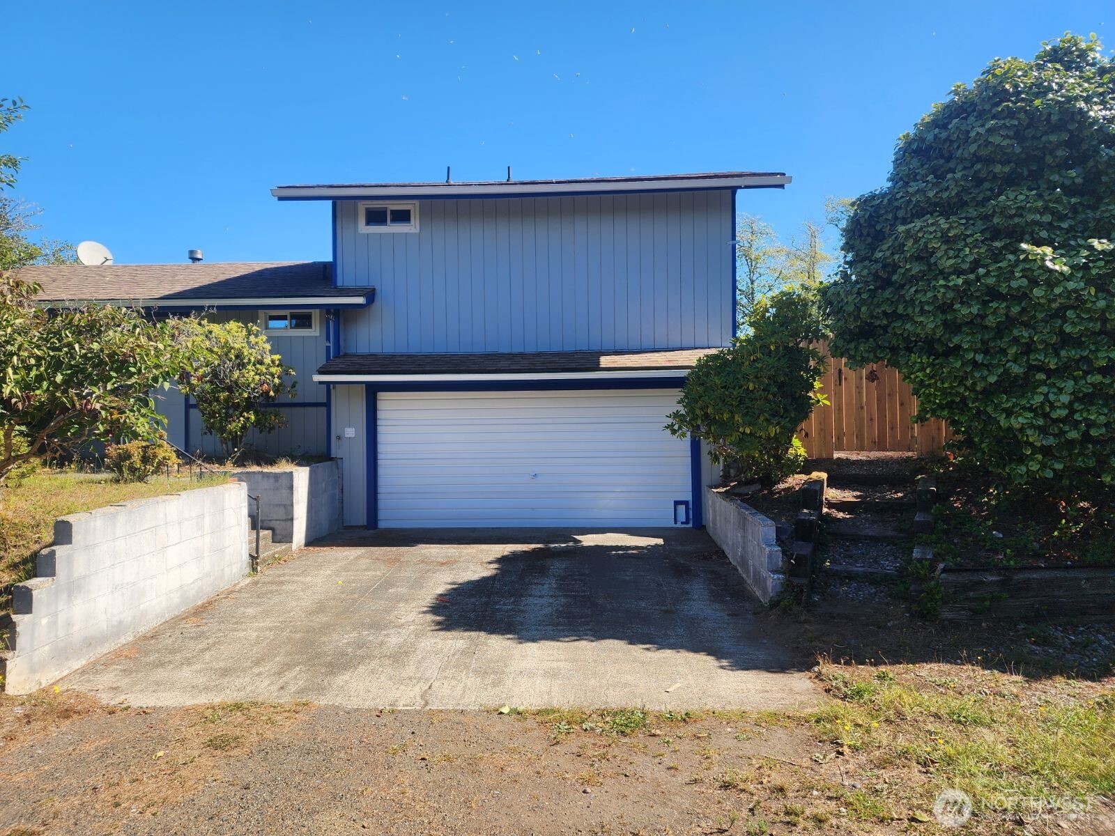 706 Wakina Loop Property Photo 1