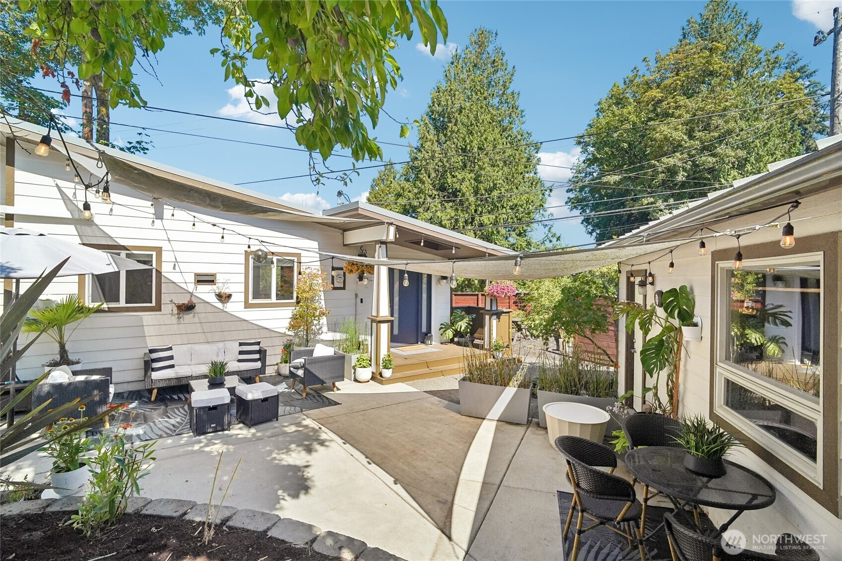 7005 S 128th Street Property Photo 4