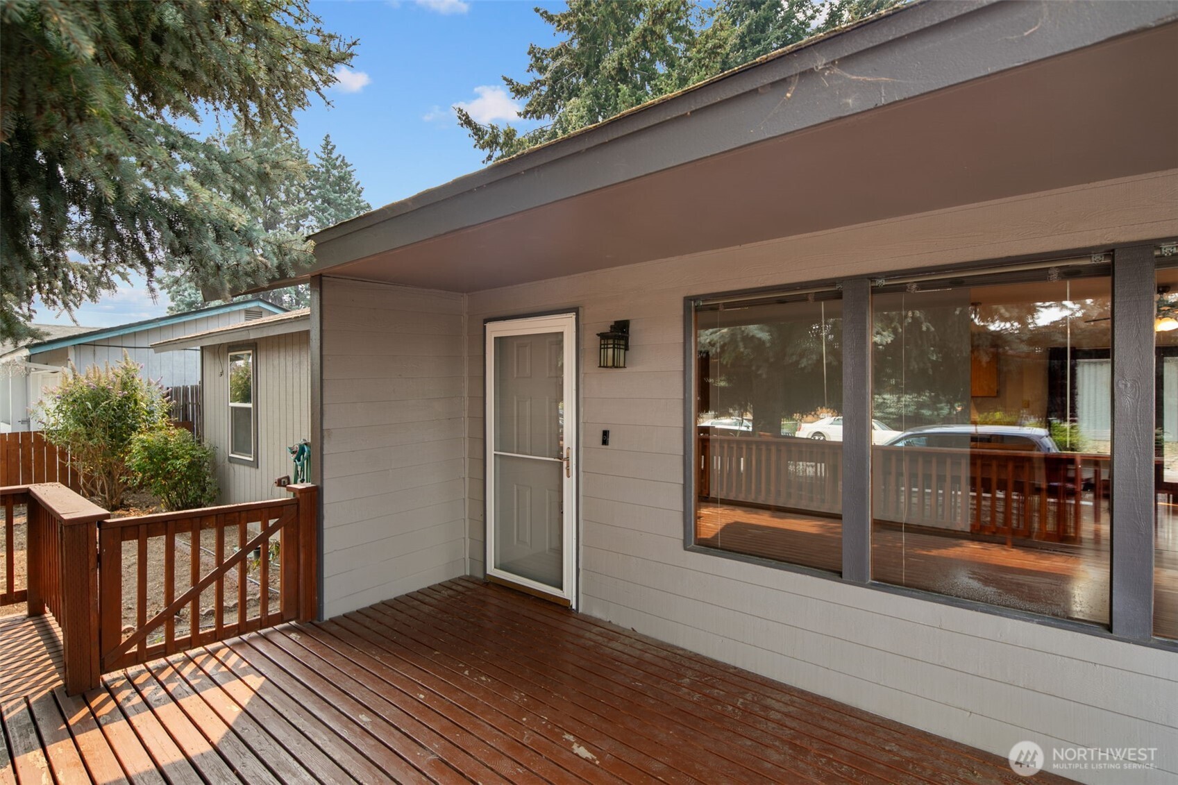 1324 Cascade Street Property Photo 3