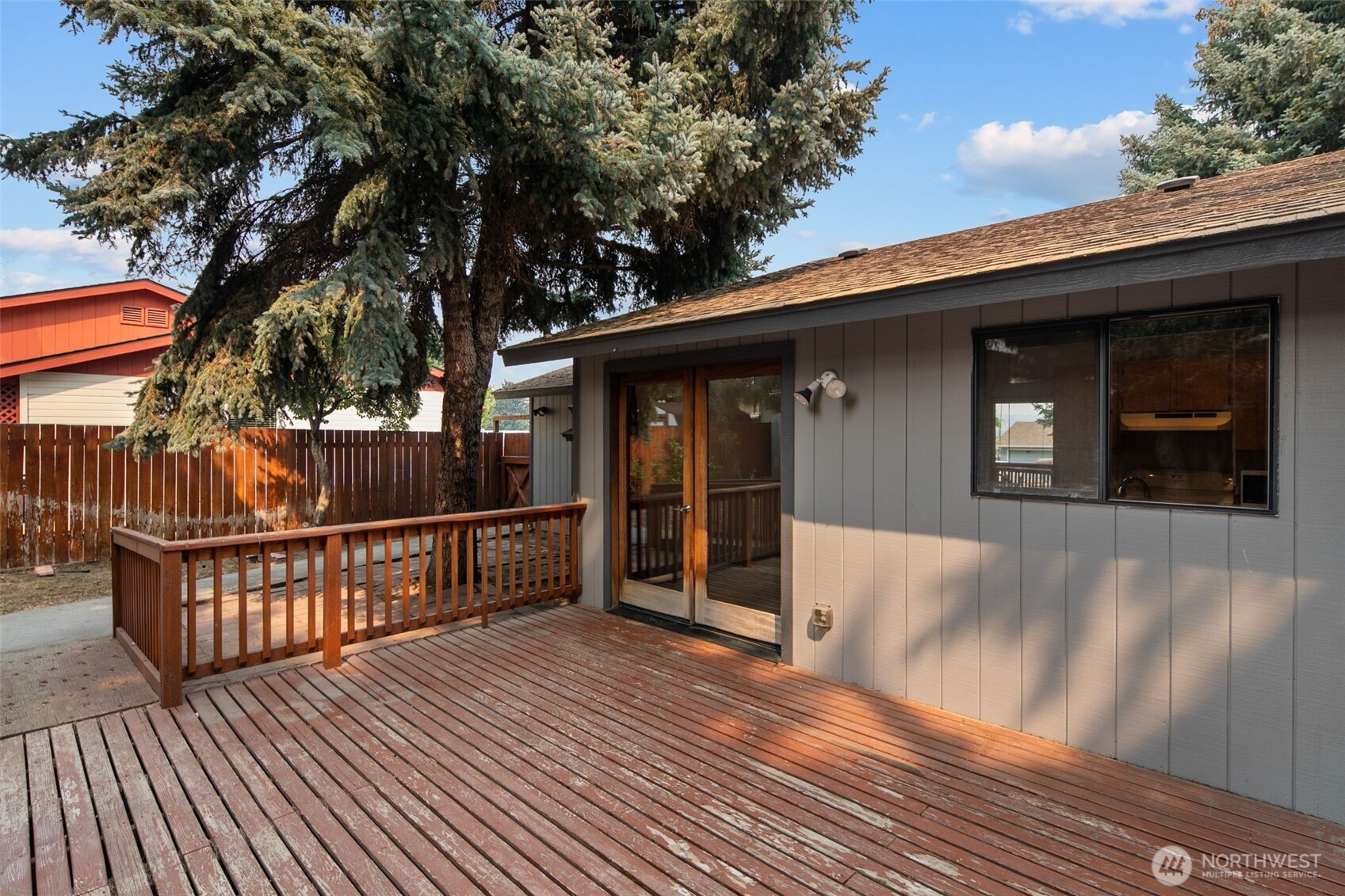 1324 Cascade Street Property Photo 4
