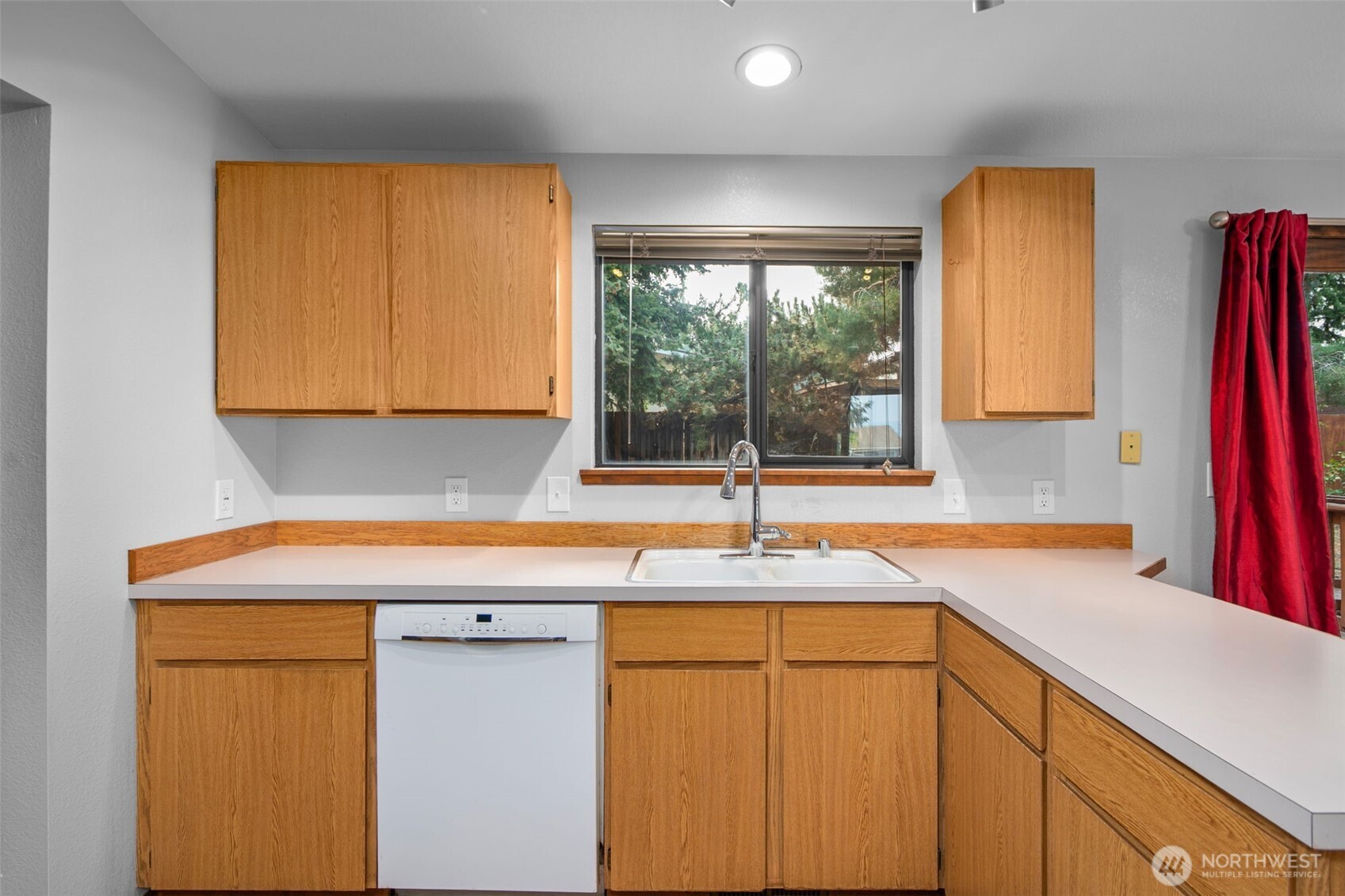 1324 Cascade Street Property Photo 13