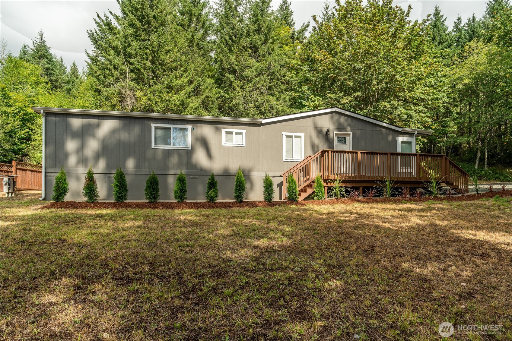 771 Se Fireweed Road Property Photo 1