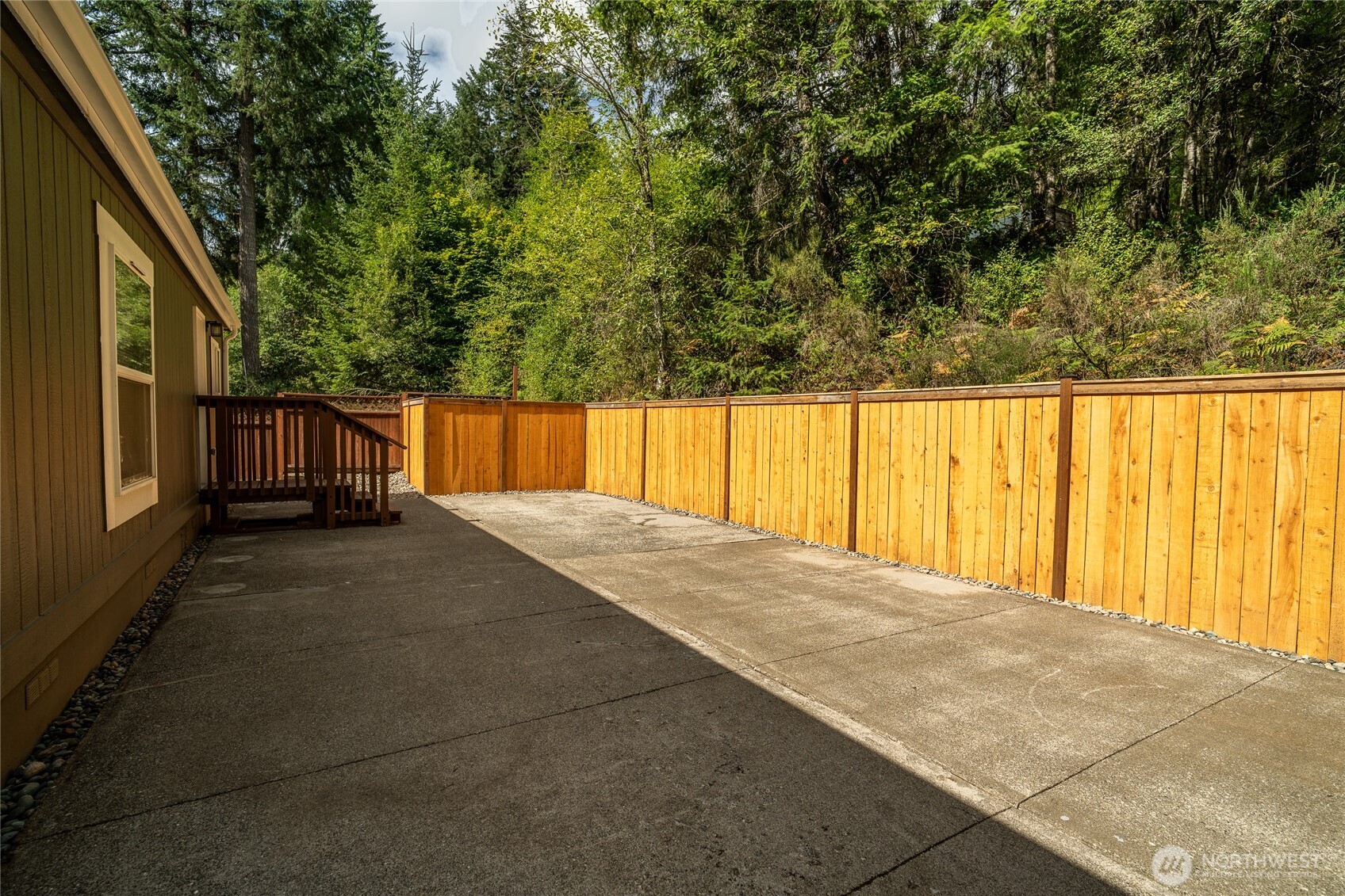 771 Se Fireweed Road Property Photo 11
