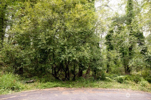 8531 Ne Willow Drive Property Photo 1