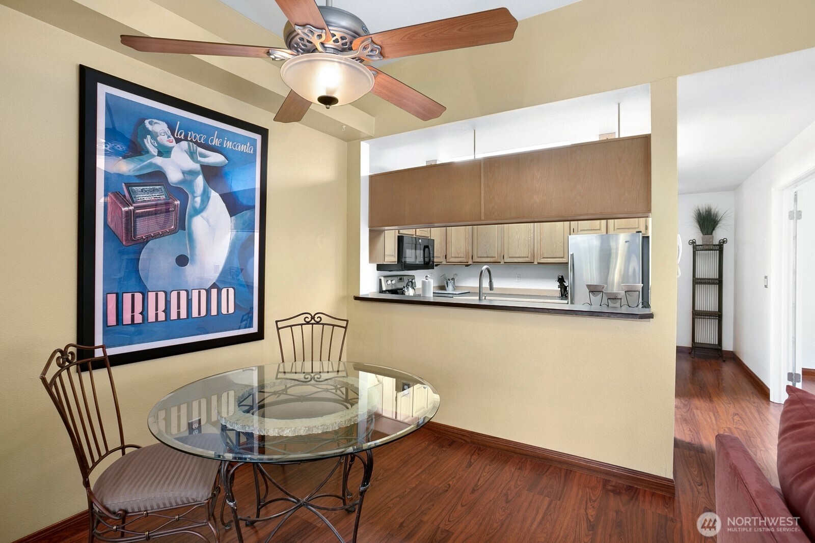 1617 Summit Avenue 42 Property Photo 6
