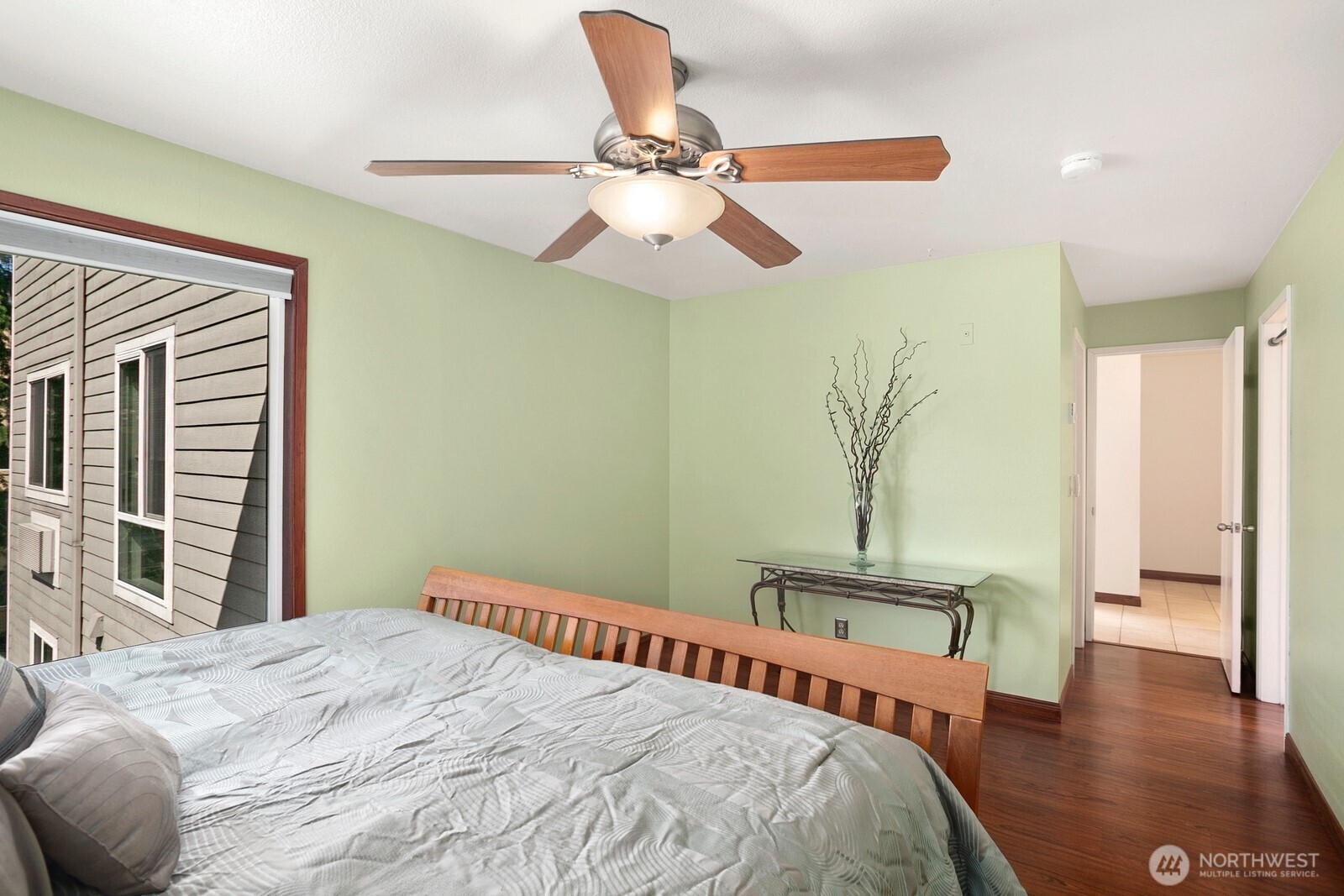 1617 Summit Avenue 42 Property Photo 11