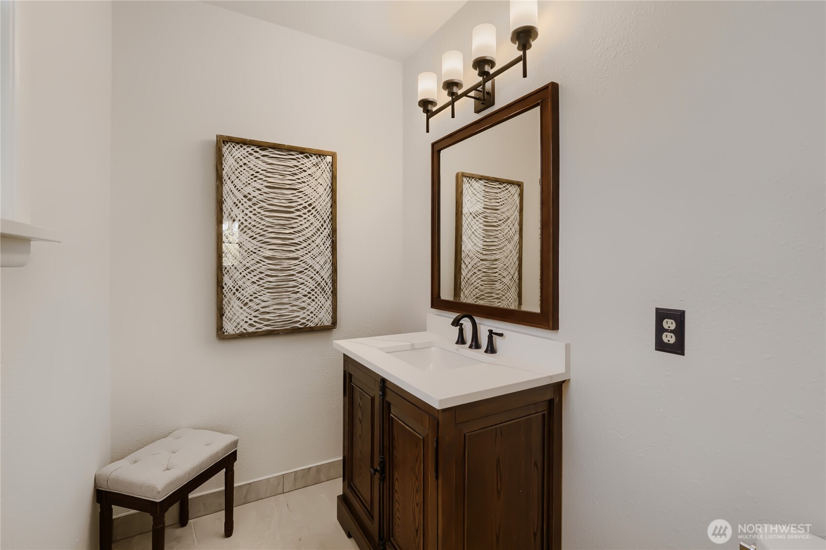 16066 Inglewood Road Property Photo 16