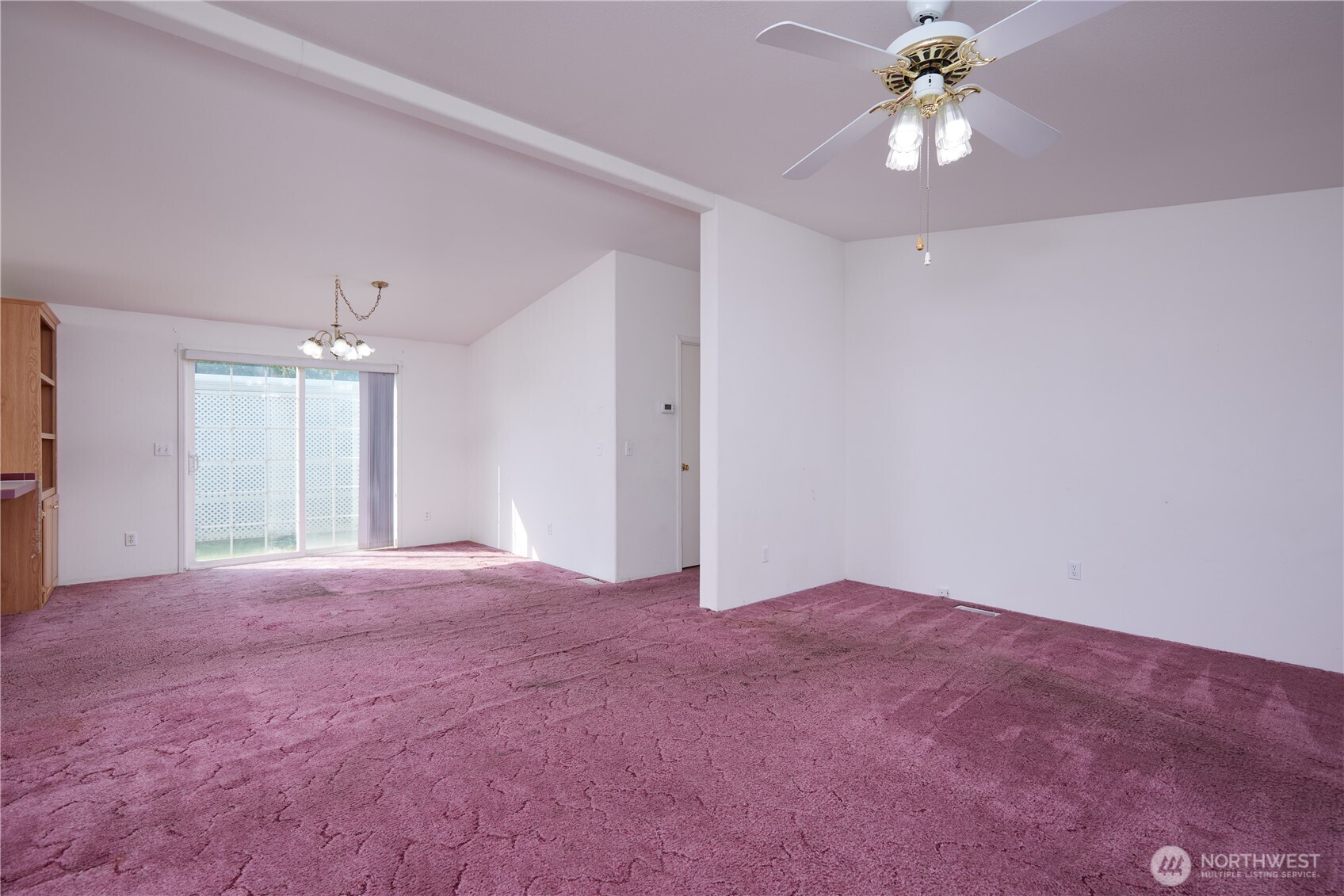 808 Se Mockingbird Drive Property Photo 9
