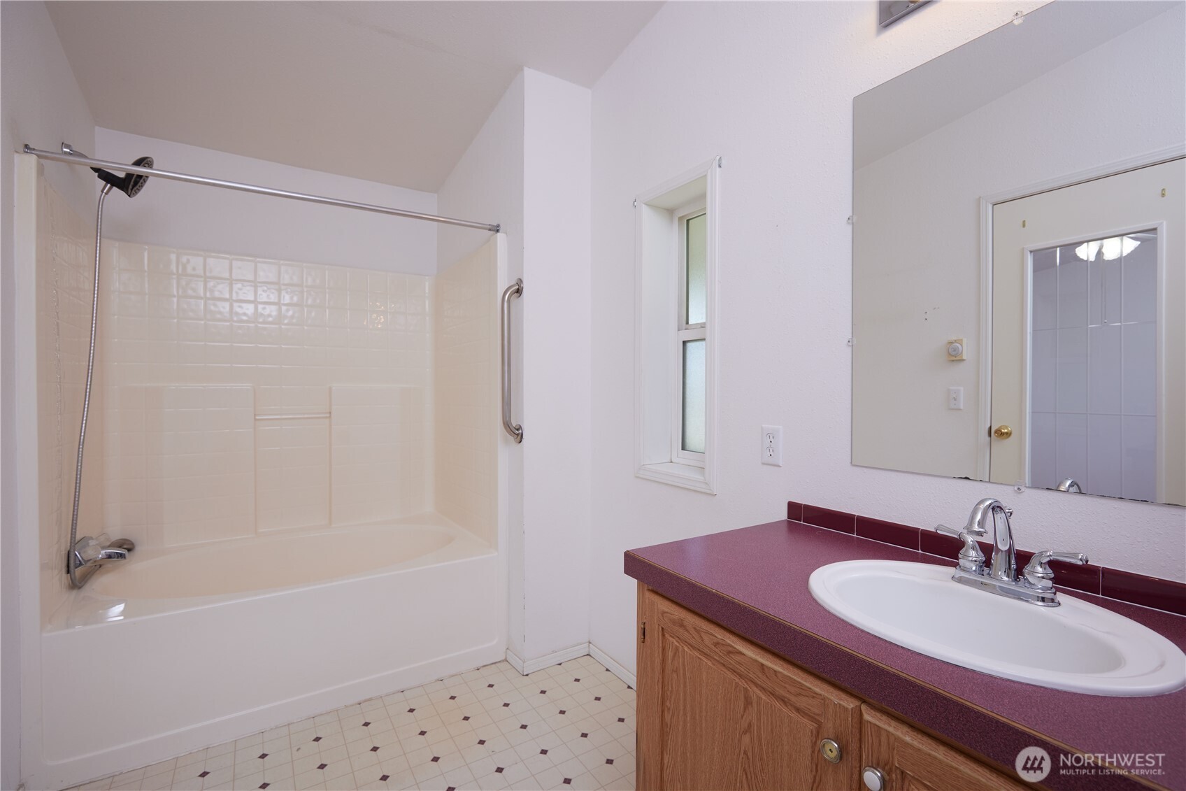 808 Se Mockingbird Drive Property Photo 14