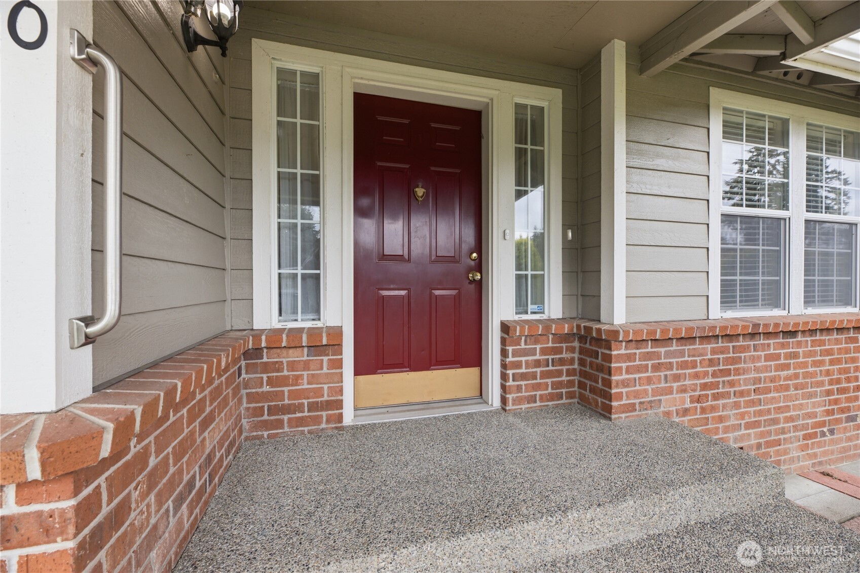19210 106th Avenue Ct Property Photo 2