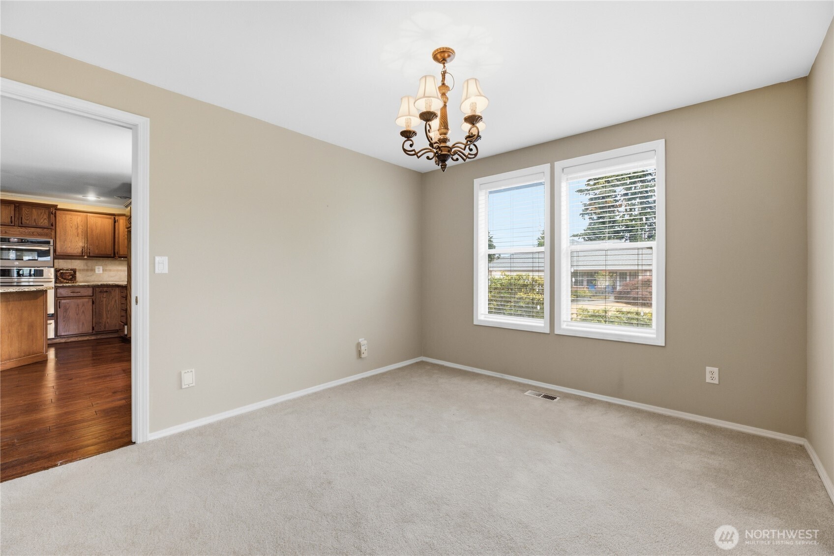19210 106th Avenue Ct Property Photo 7
