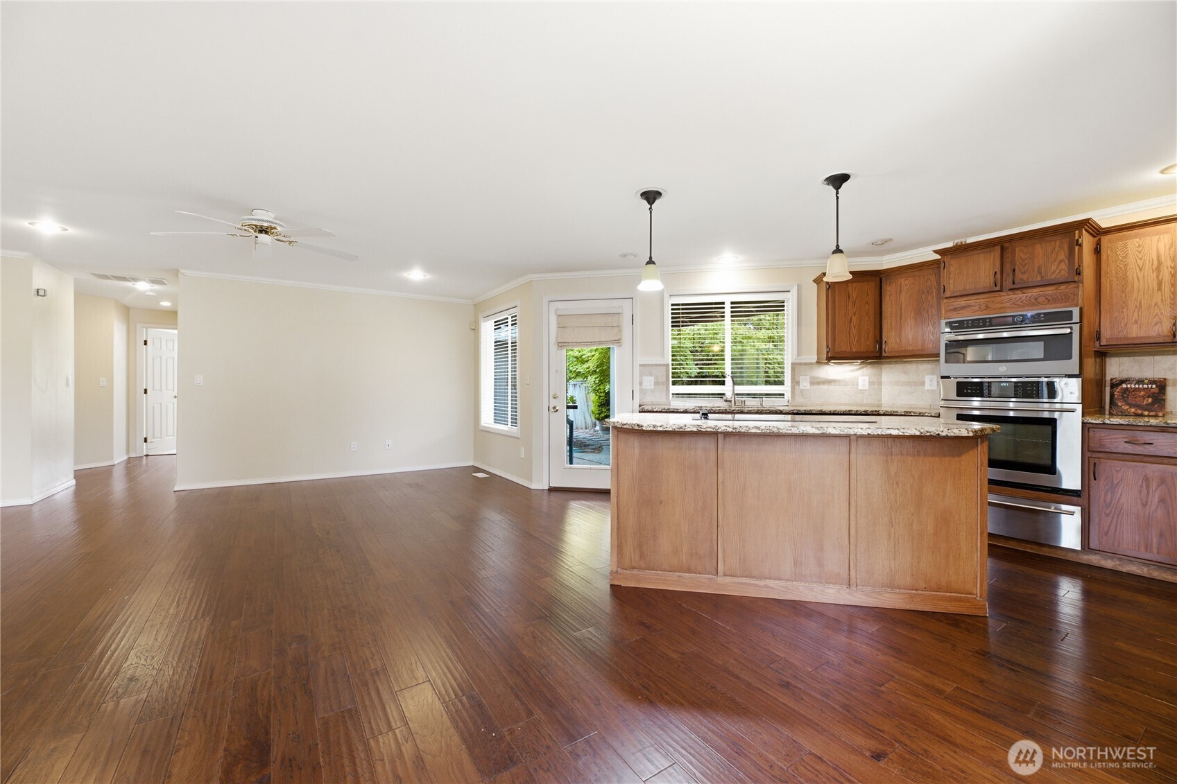 19210 106th Avenue Ct Property Photo 12